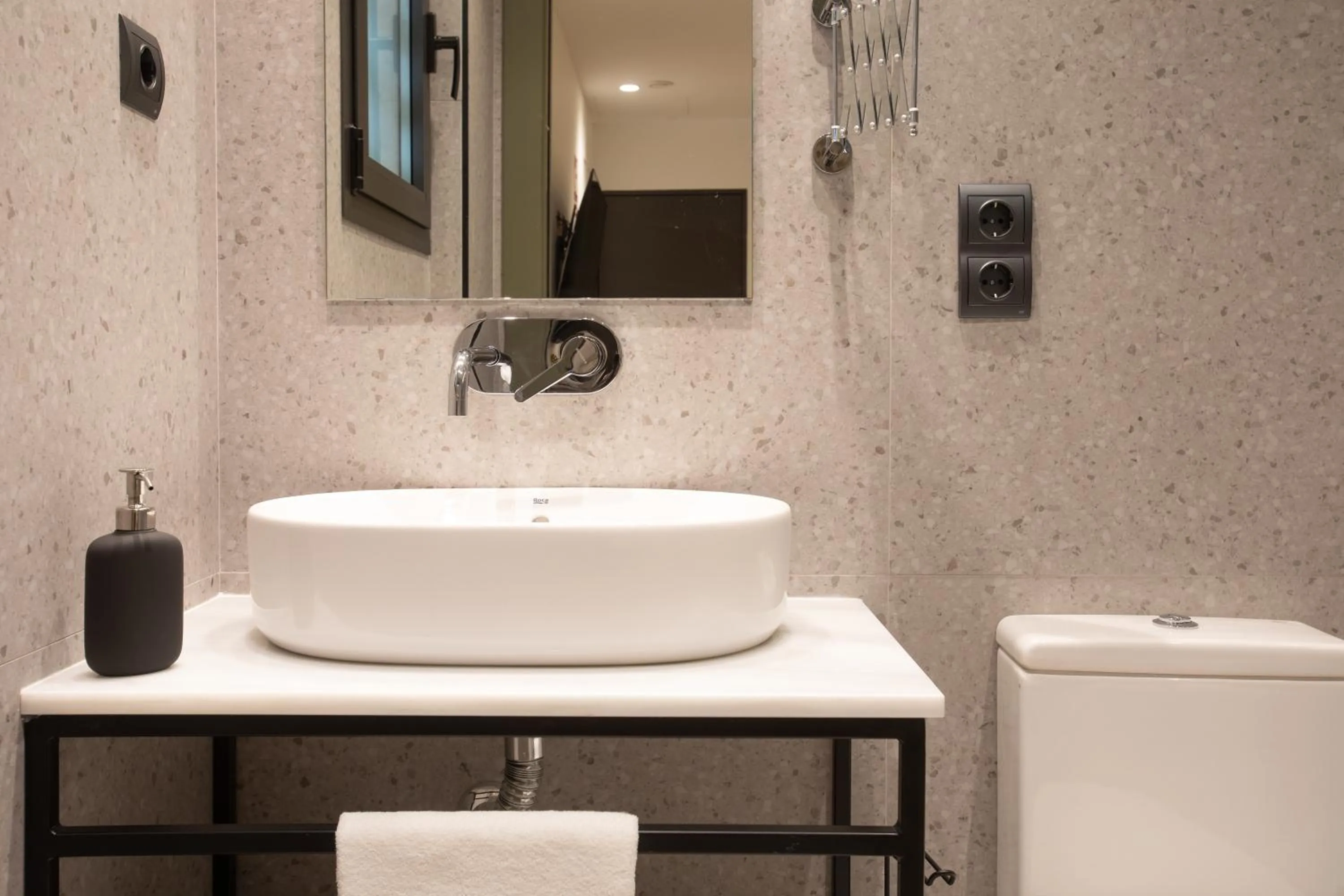 Toilet in Boutique Rooms Playa Burriana