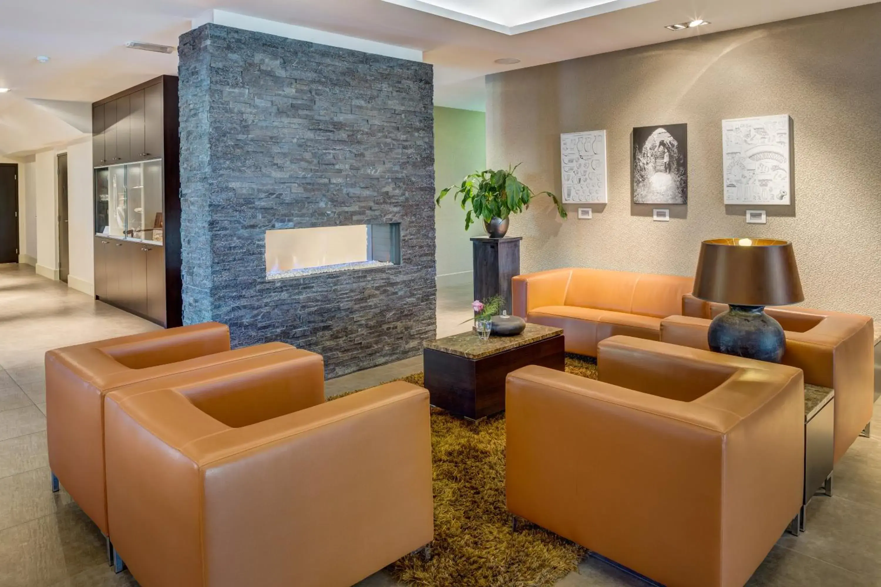 Lounge or bar in Fletcher Landgoed Hotel Holthurnsche Hof Lounge or bar in Fletcher Landgoed Hotel Holthurnsche Hof