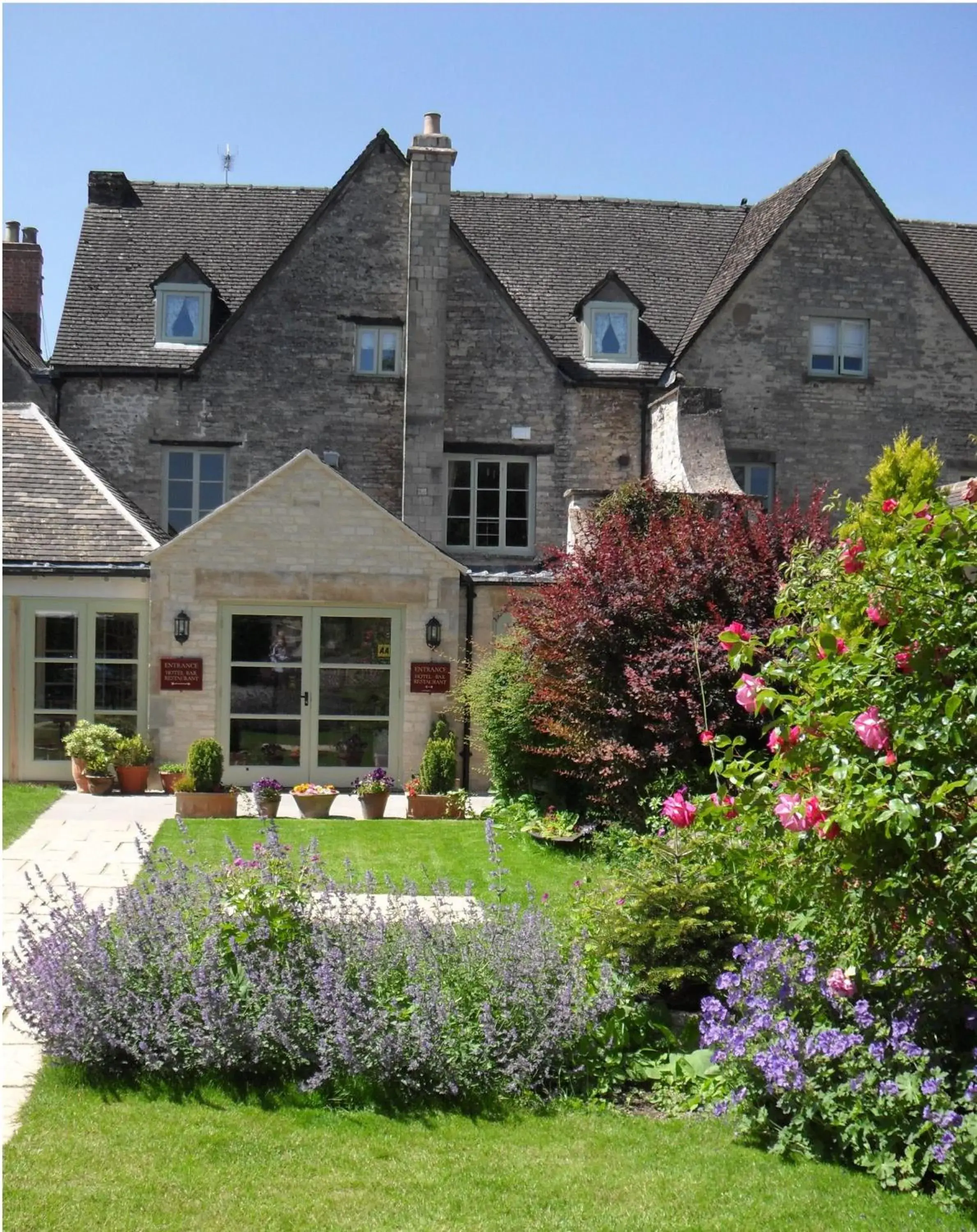 Facade/entrance in Corinium Hotel & Restaurant Facade/entrance in Corinium Hotel & Restaurant
