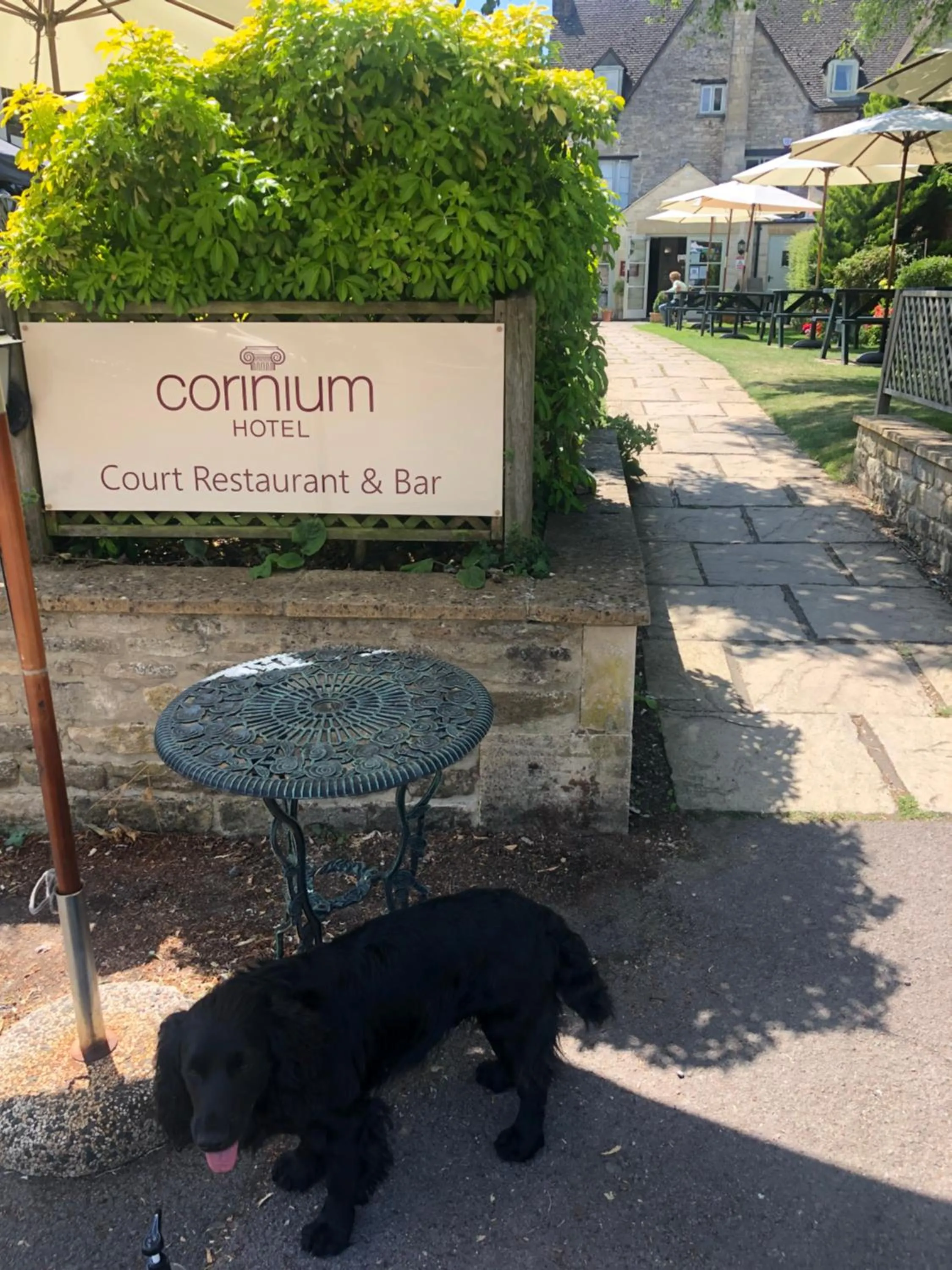 Corinium Hotel & Restaurant