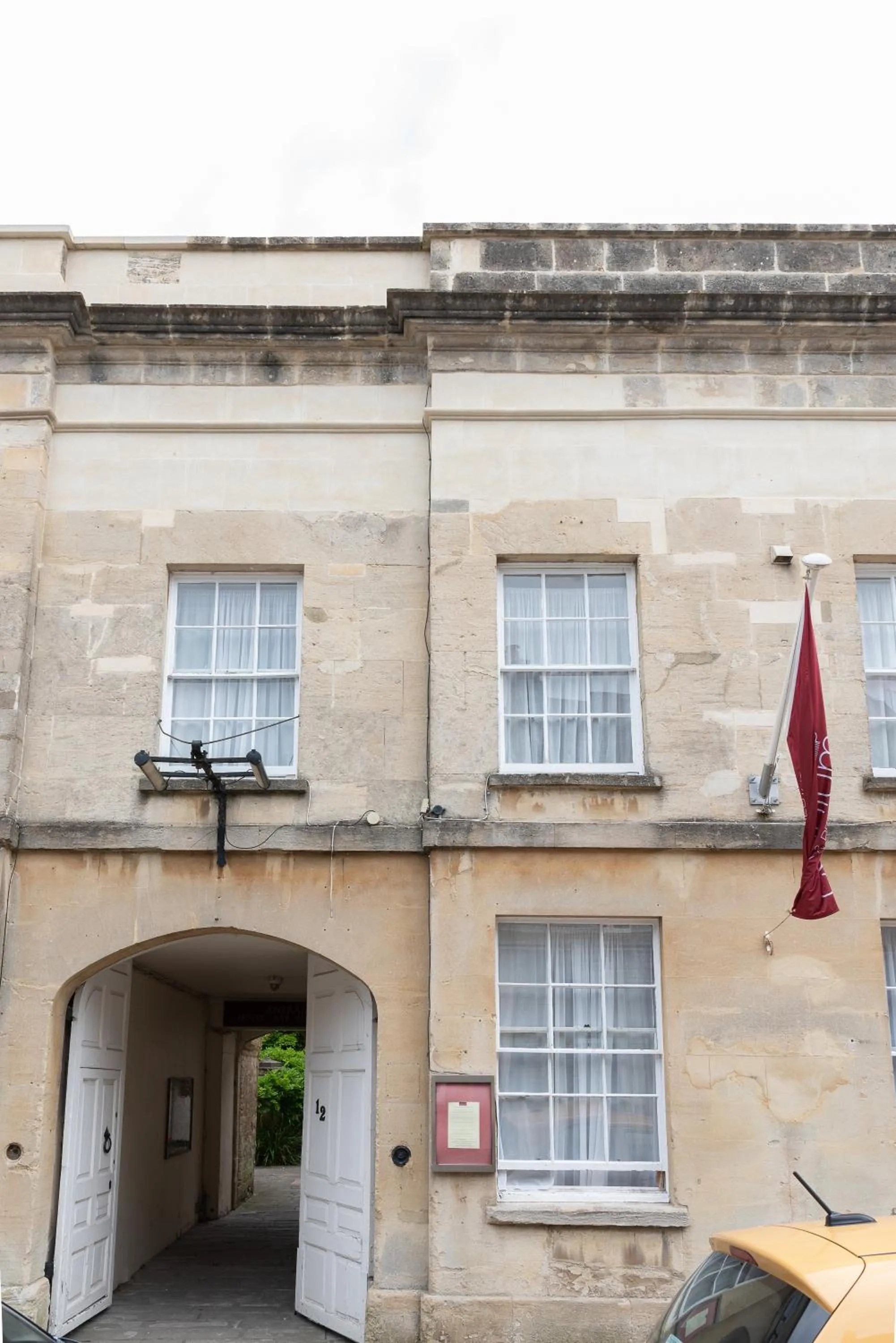 Corinium Hotel & Restaurant