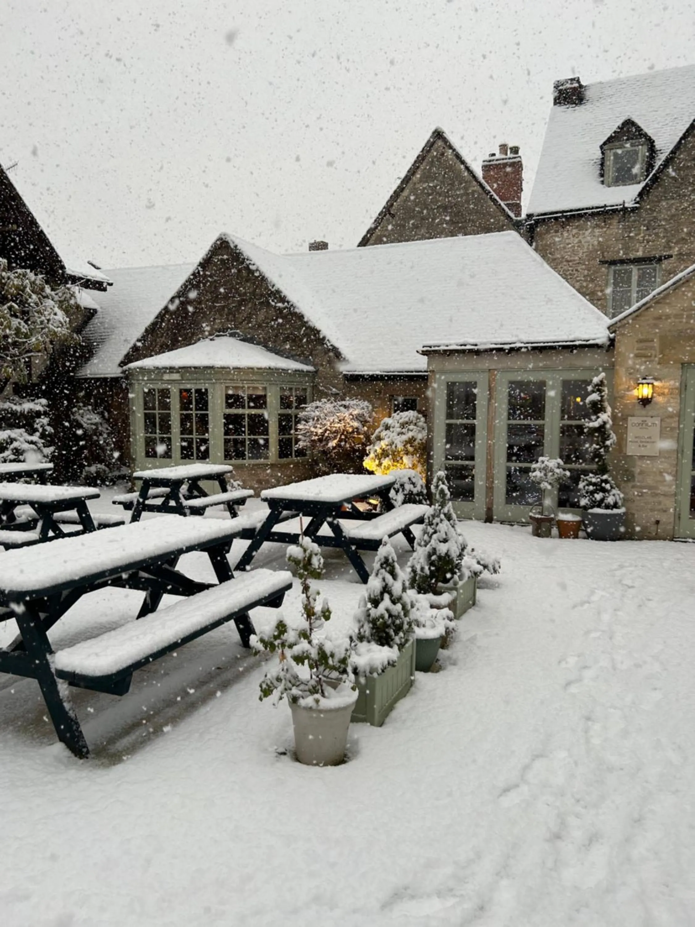 Corinium Hotel & Restaurant