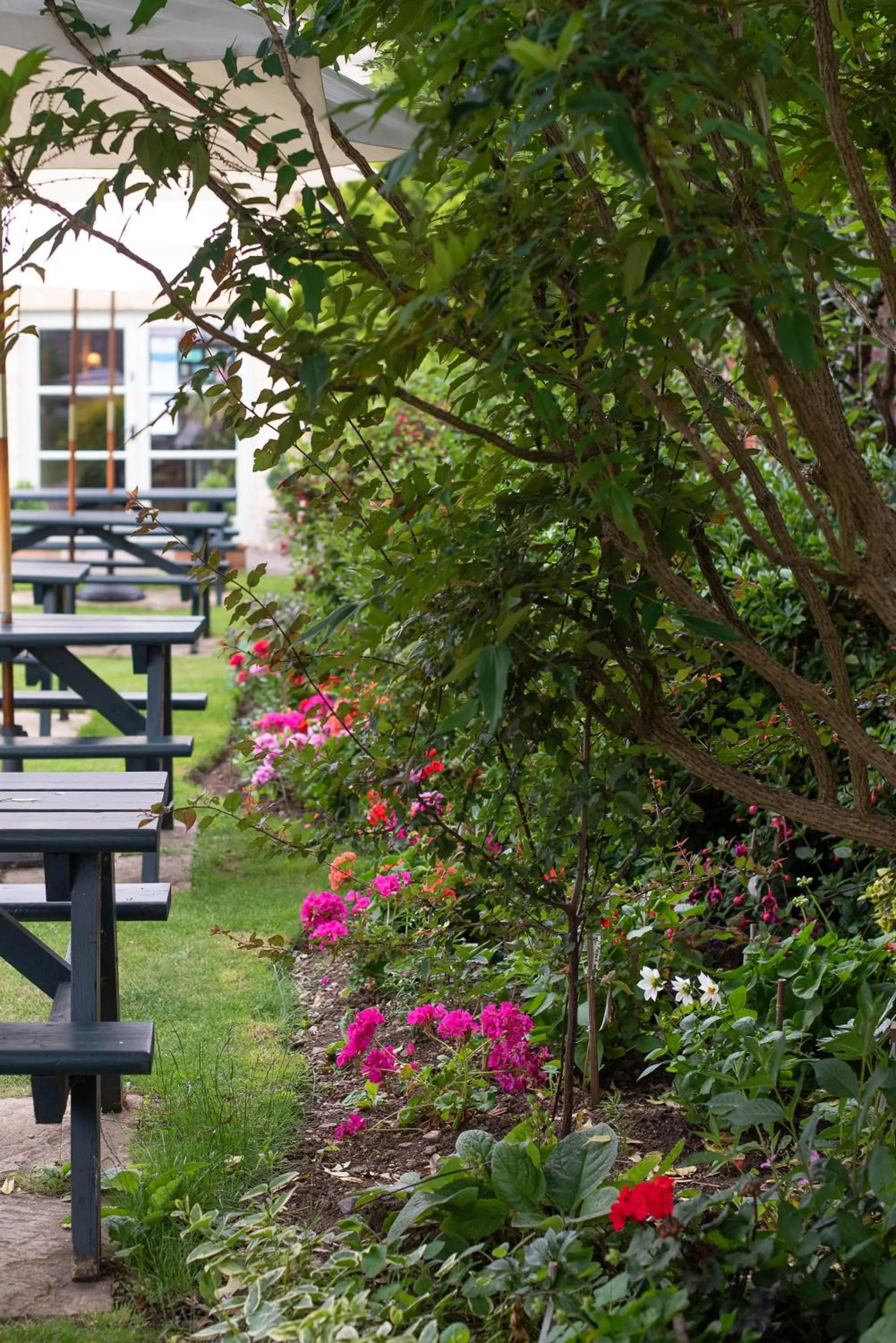 Corinium Hotel & Restaurant