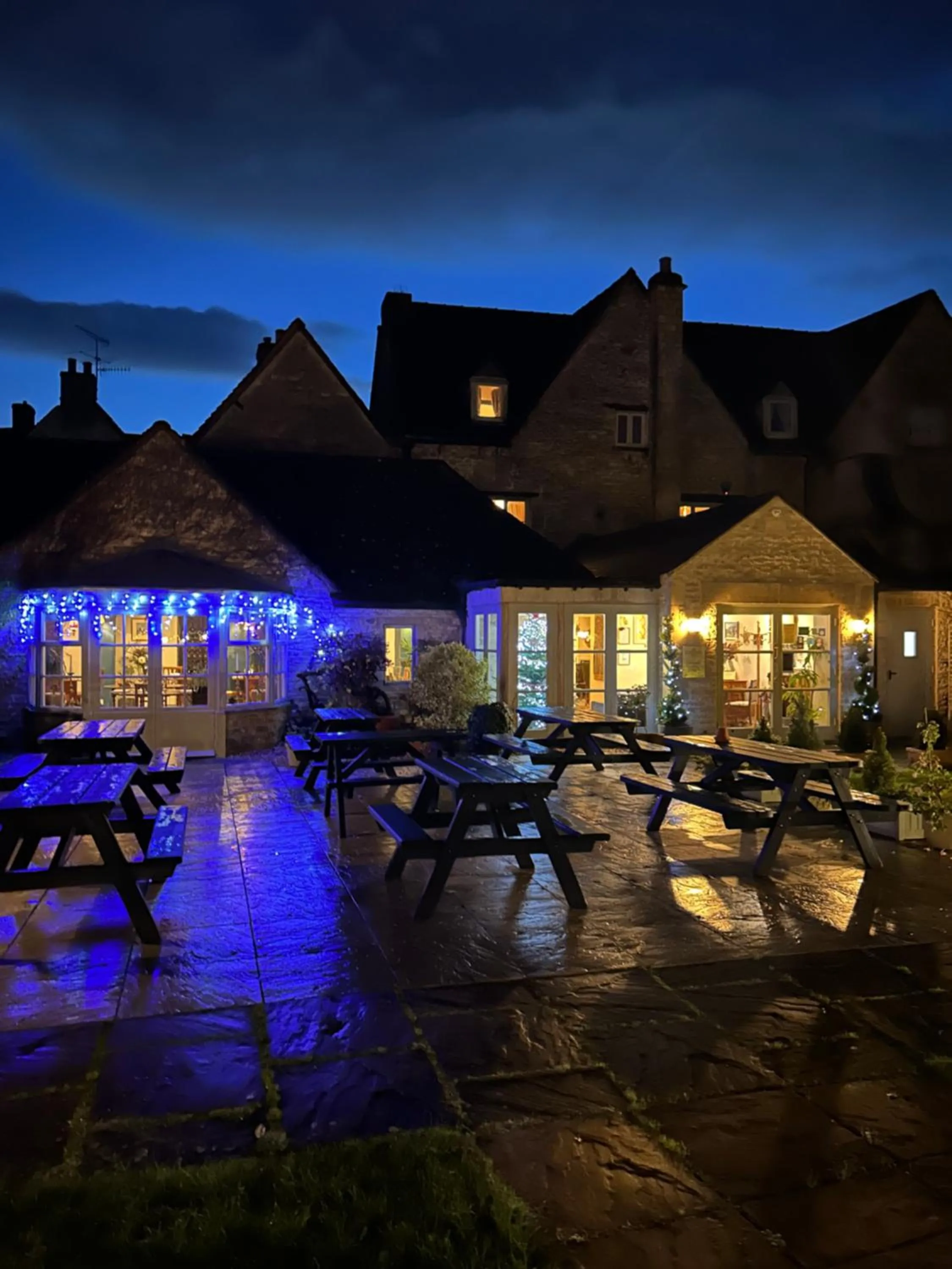 Corinium Hotel & Restaurant