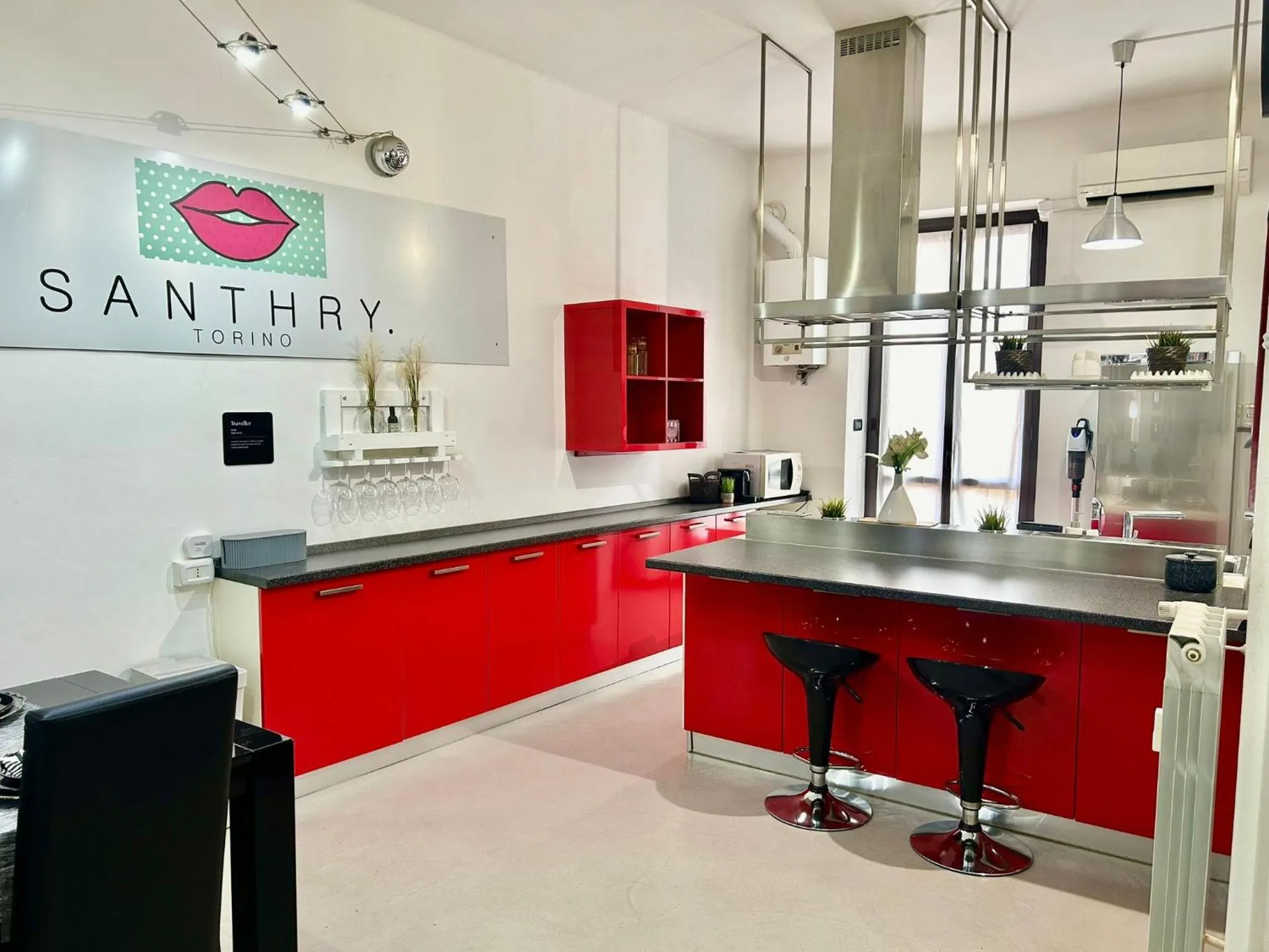 Kitchen or kitchenette in Santhry House