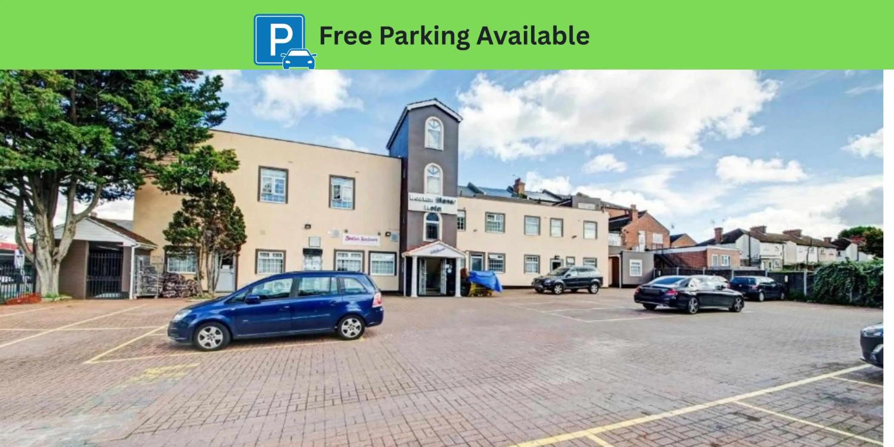 Property building in OYO Bostons Manor Hotel, Hanwell London