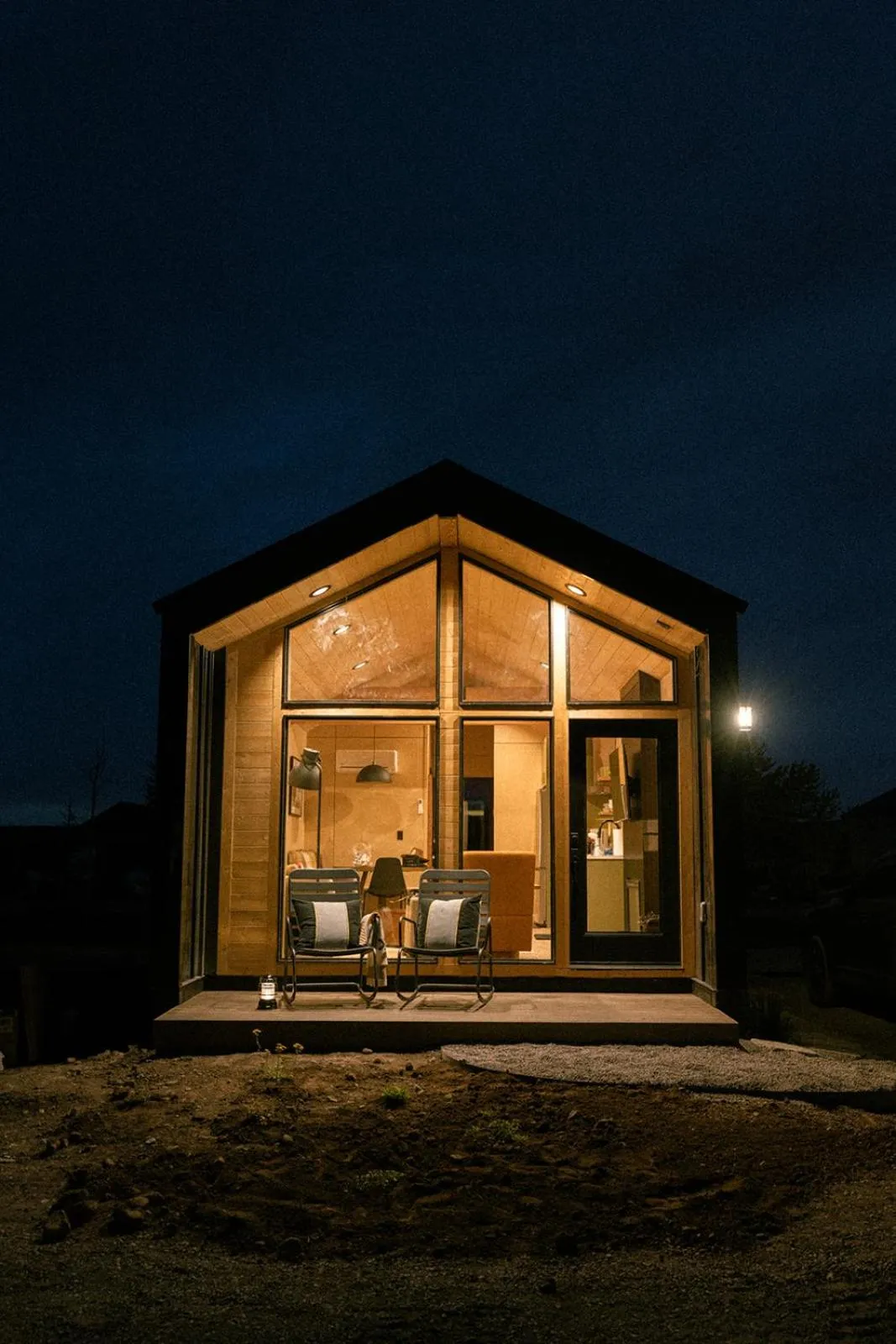 Yellowstone Peaks Hotel