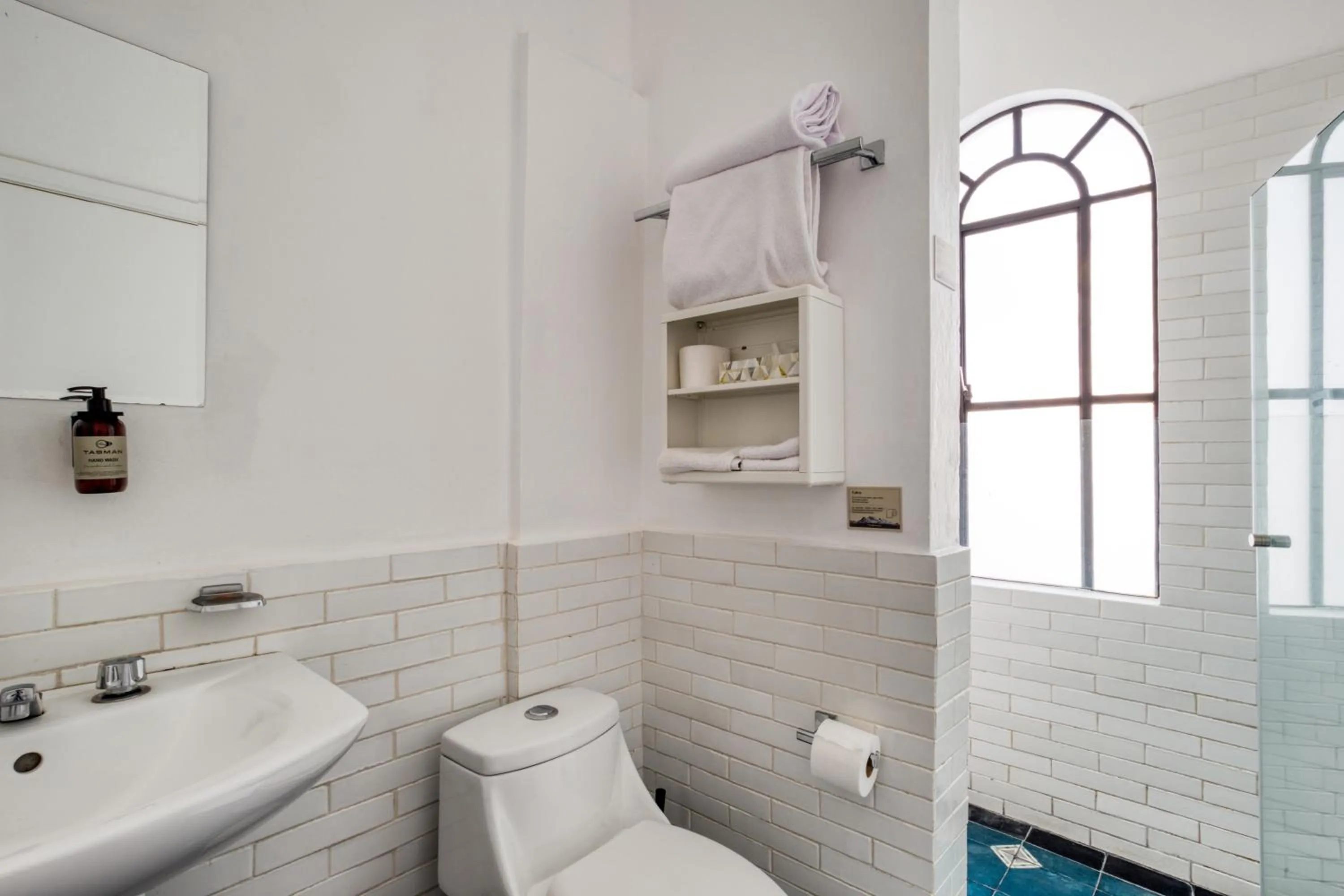 Bathroom in Santa Casa by Tasman