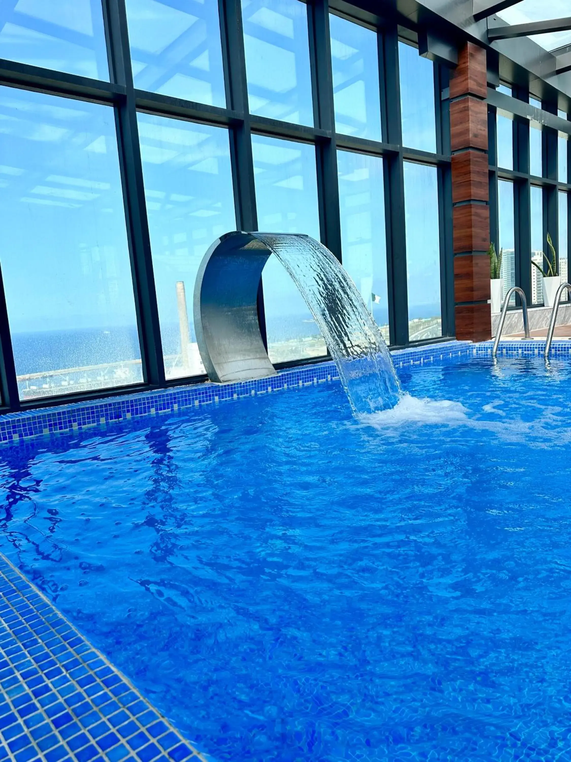 Pool view in 2H Hotel Pool view in 2H Hotel