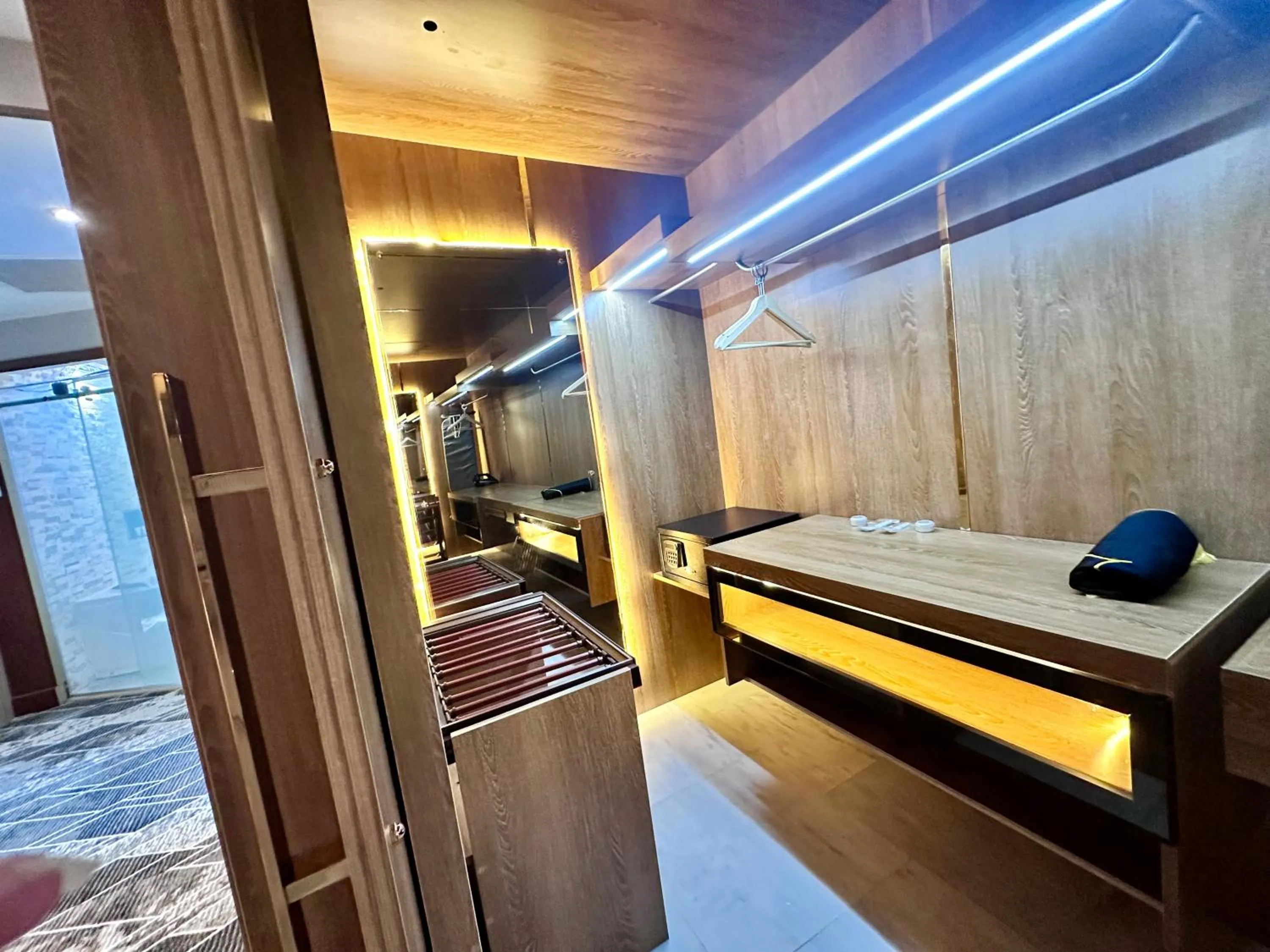 wardrobe in 2H Hotel