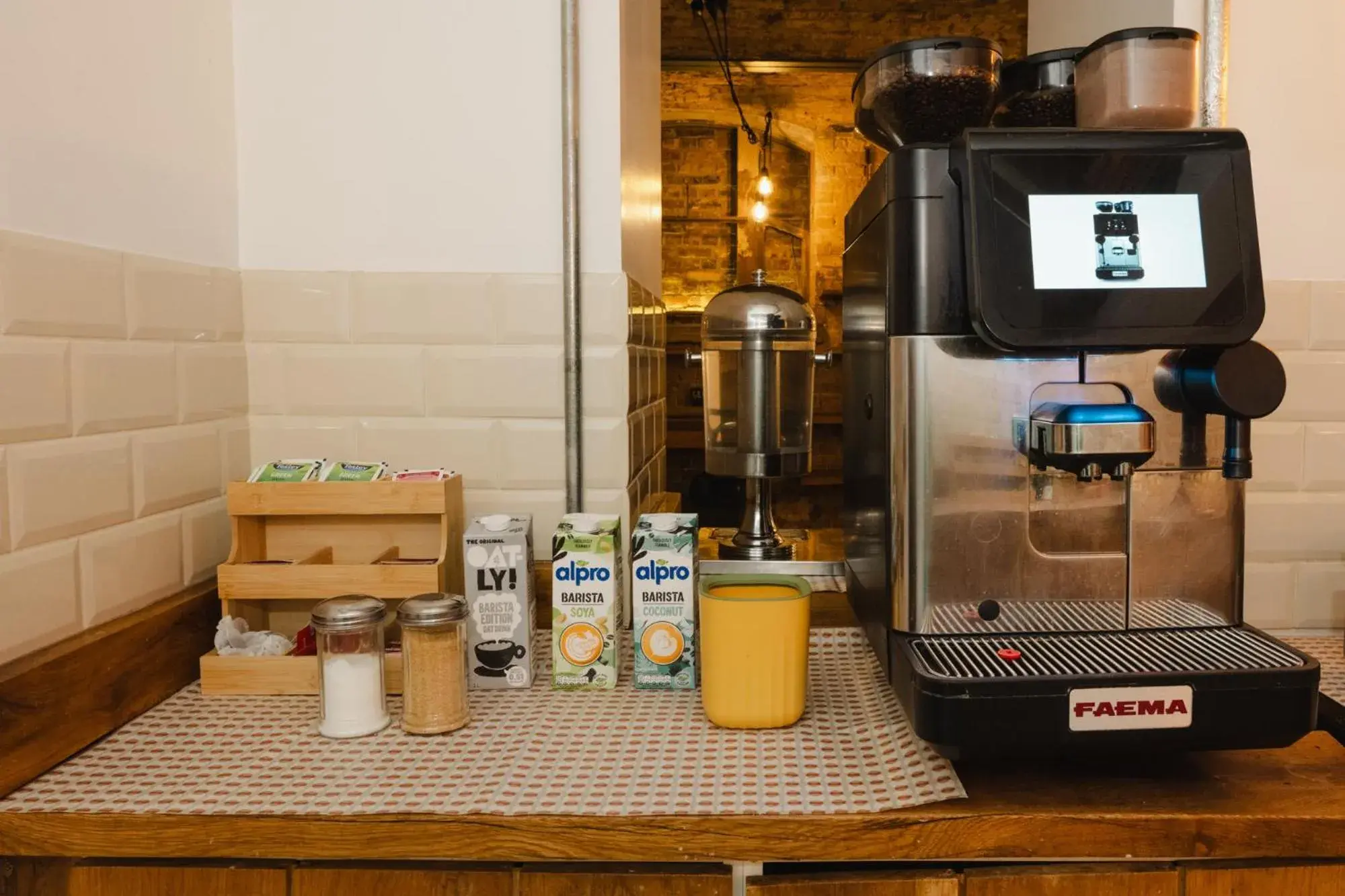 Breakfast in Wombat's City Hostel London Breakfast in Wombat's City Hostel London