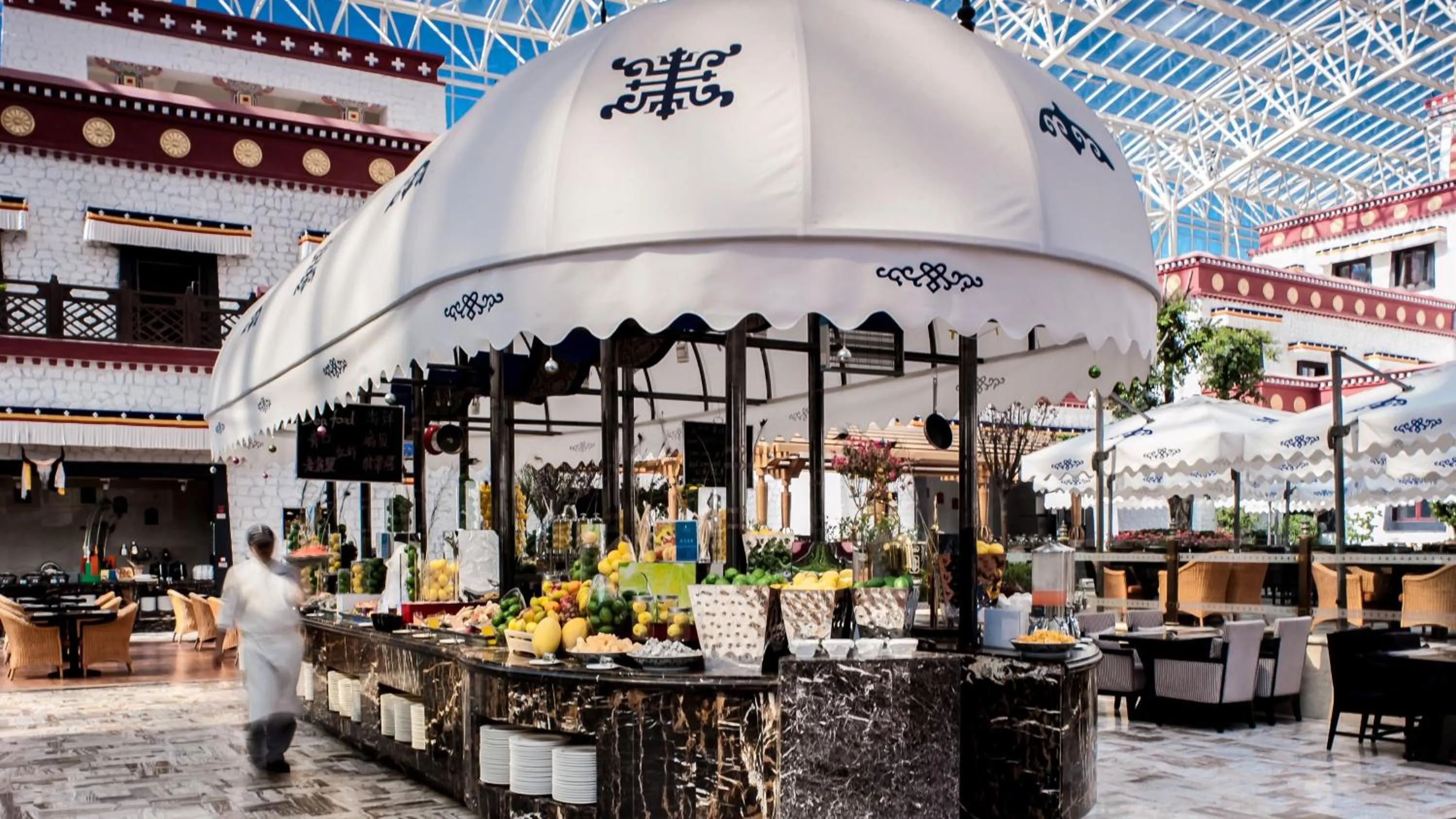 Restaurant/places to eat in InterContinental Lhasa Paradise by IHG