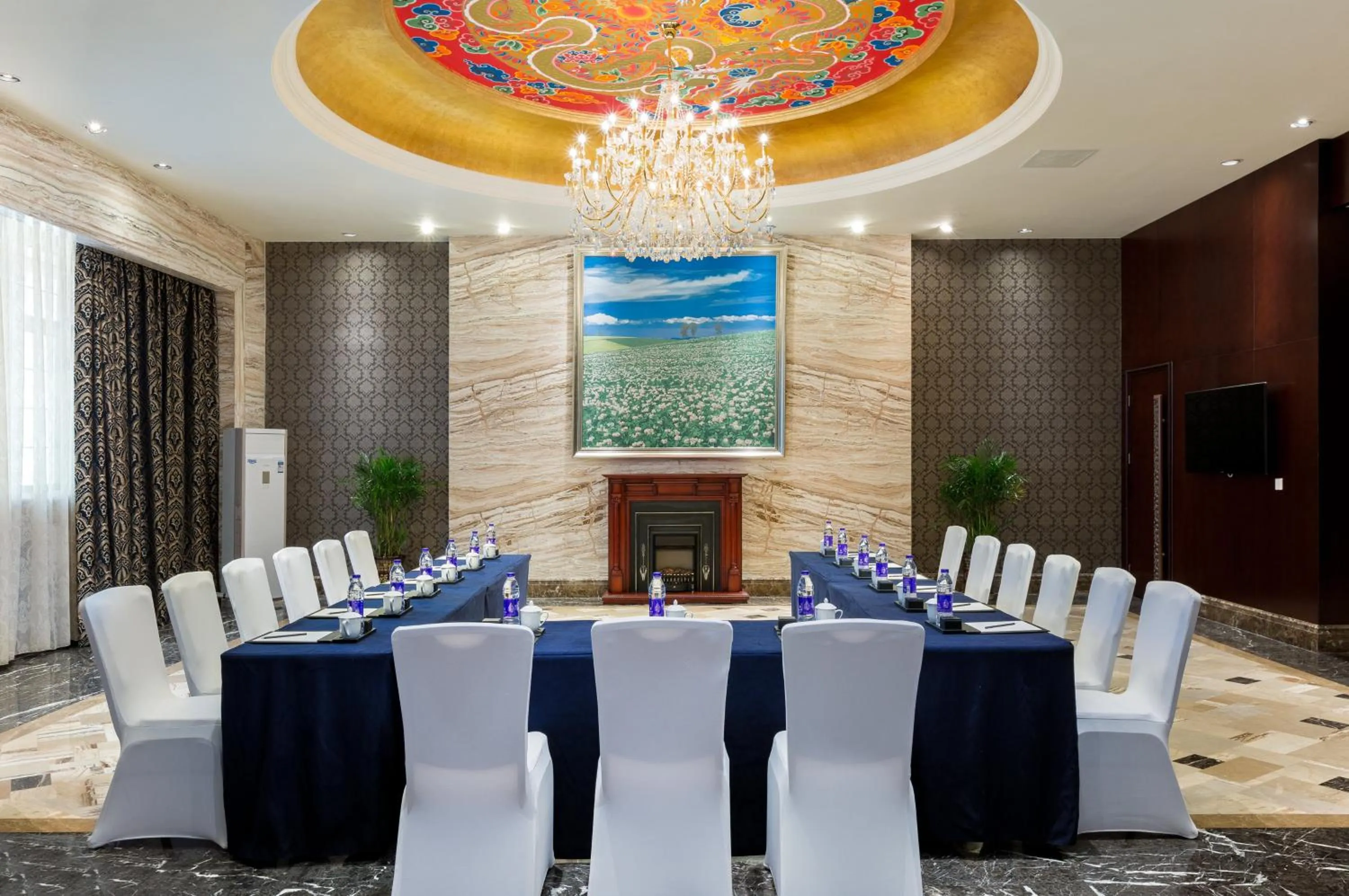 Meeting/conference room in InterContinental Lhasa Paradise by IHG