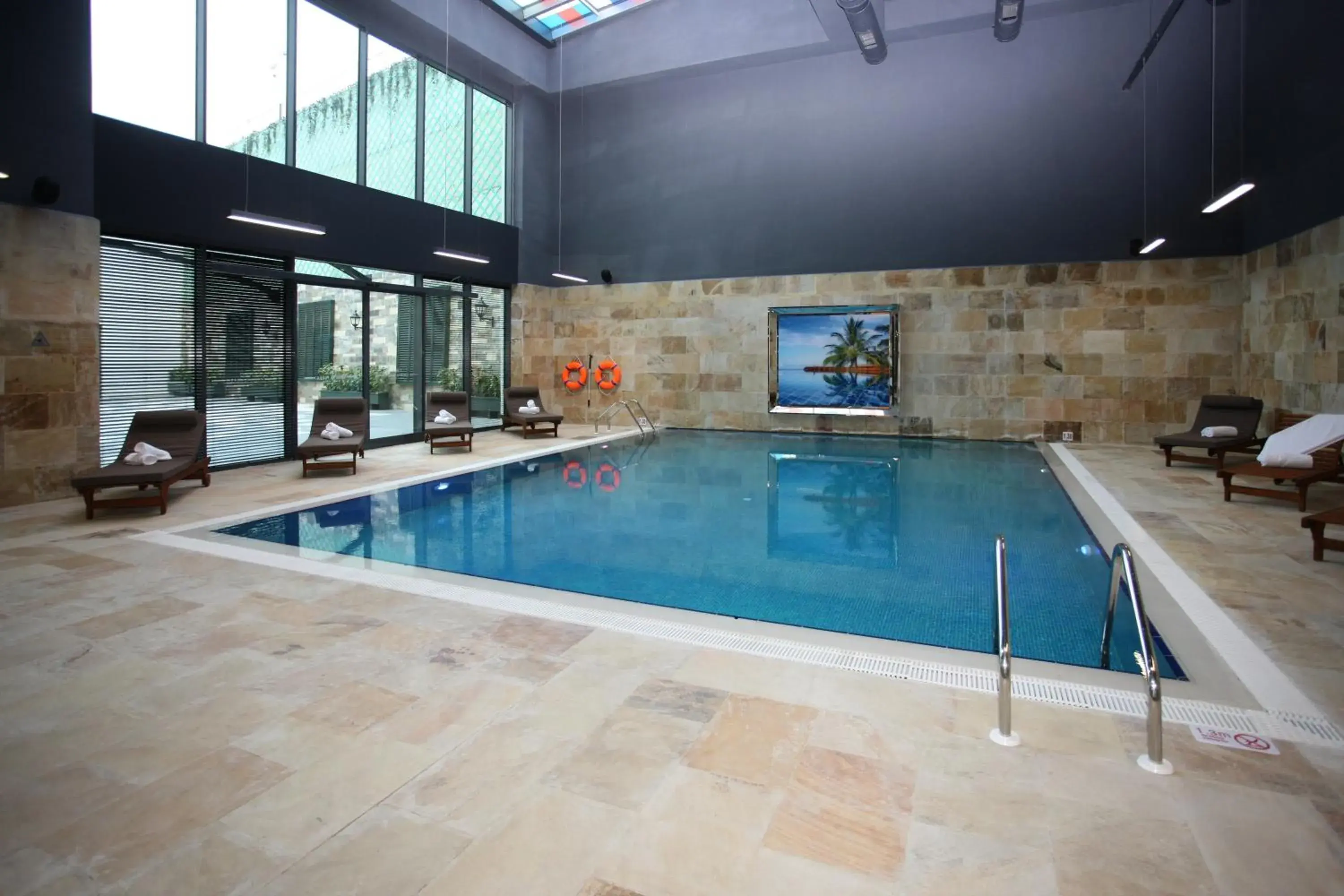 Swimming pool in Crowne Plaza Istanbul Oryapark by IHG Swimming pool in Crowne Plaza Istanbul Oryapark by IHG