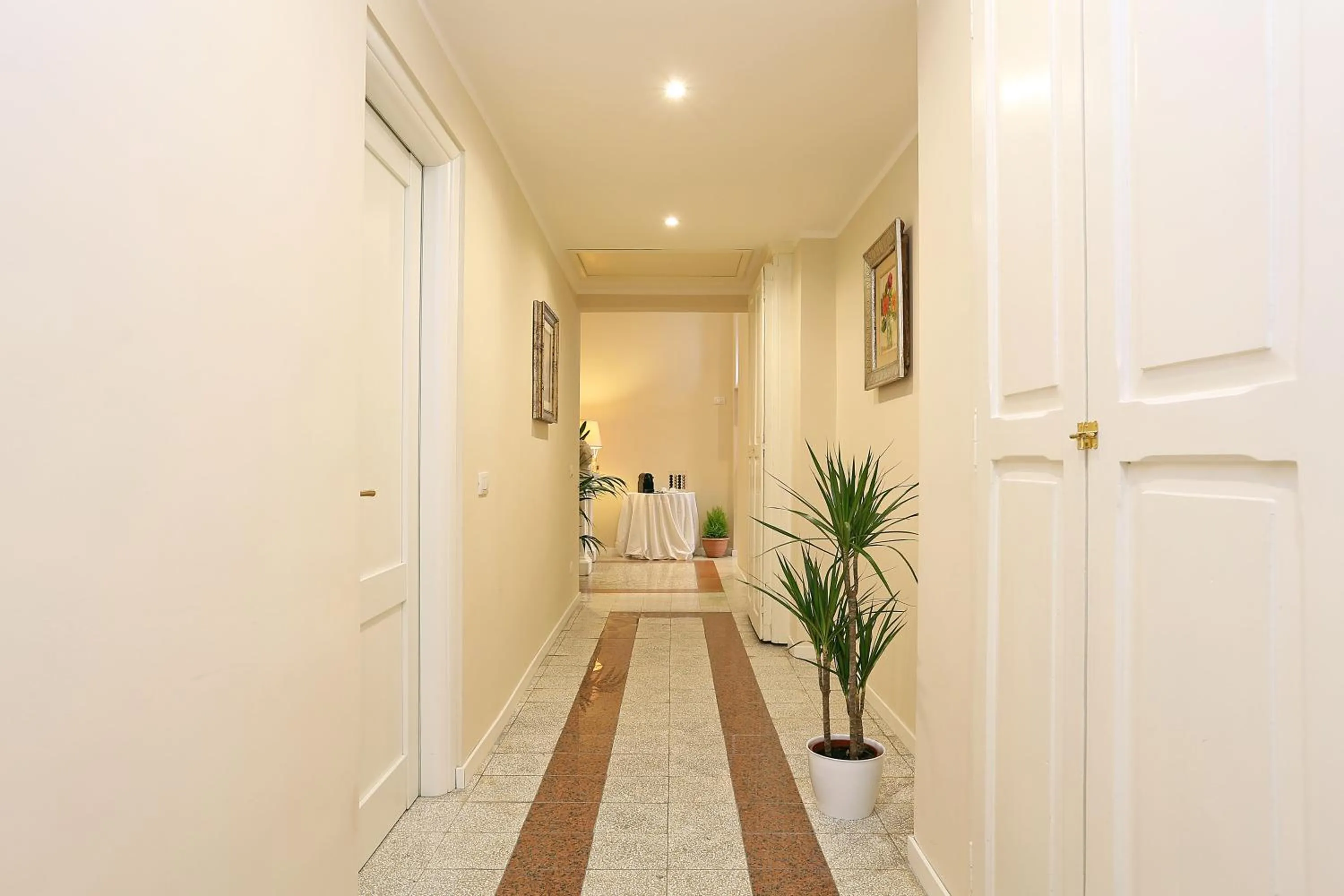 Lobby or reception in Liberty Rome Suites - Liberty Collection