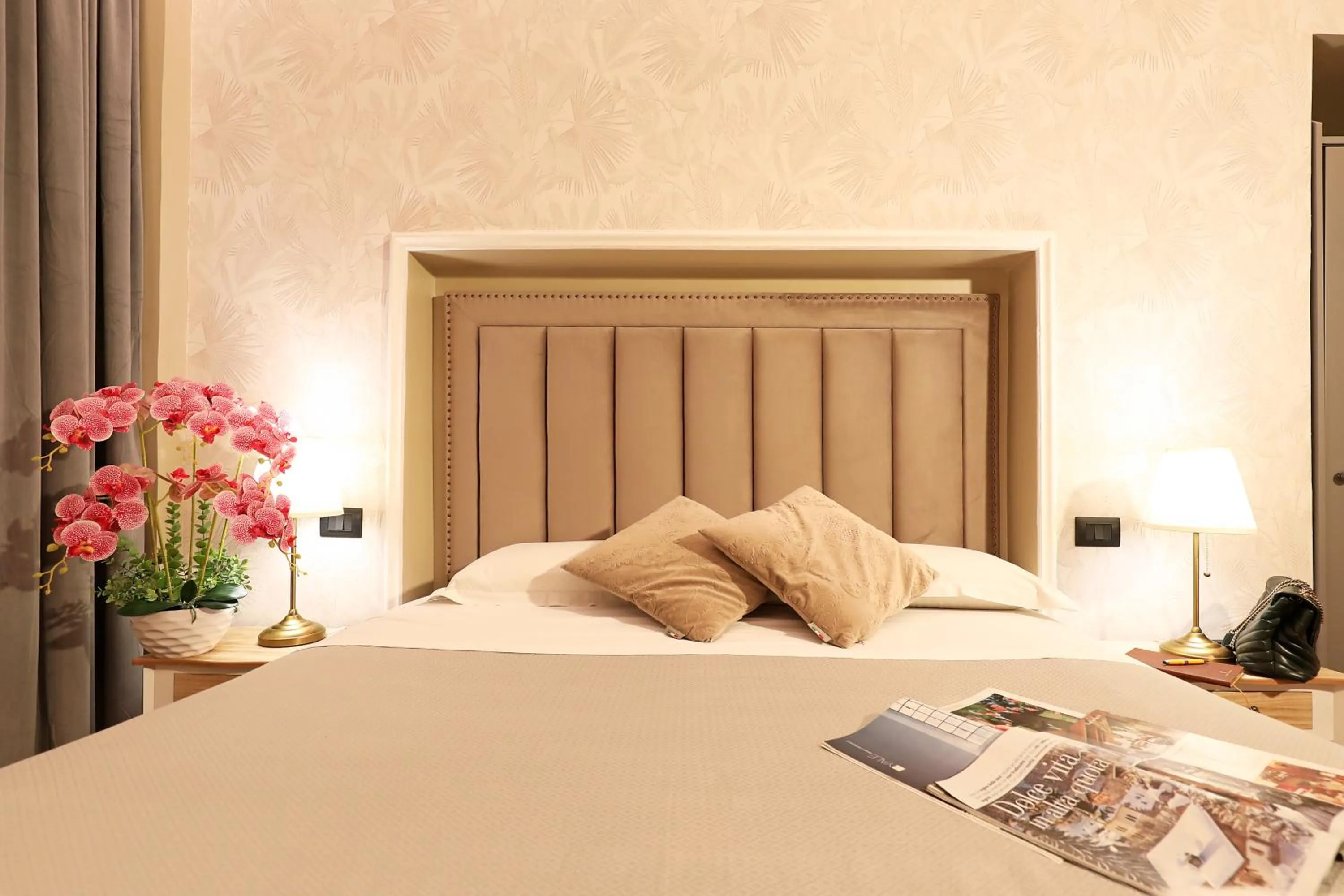 Bed in Liberty Rome Suites - Liberty Collection