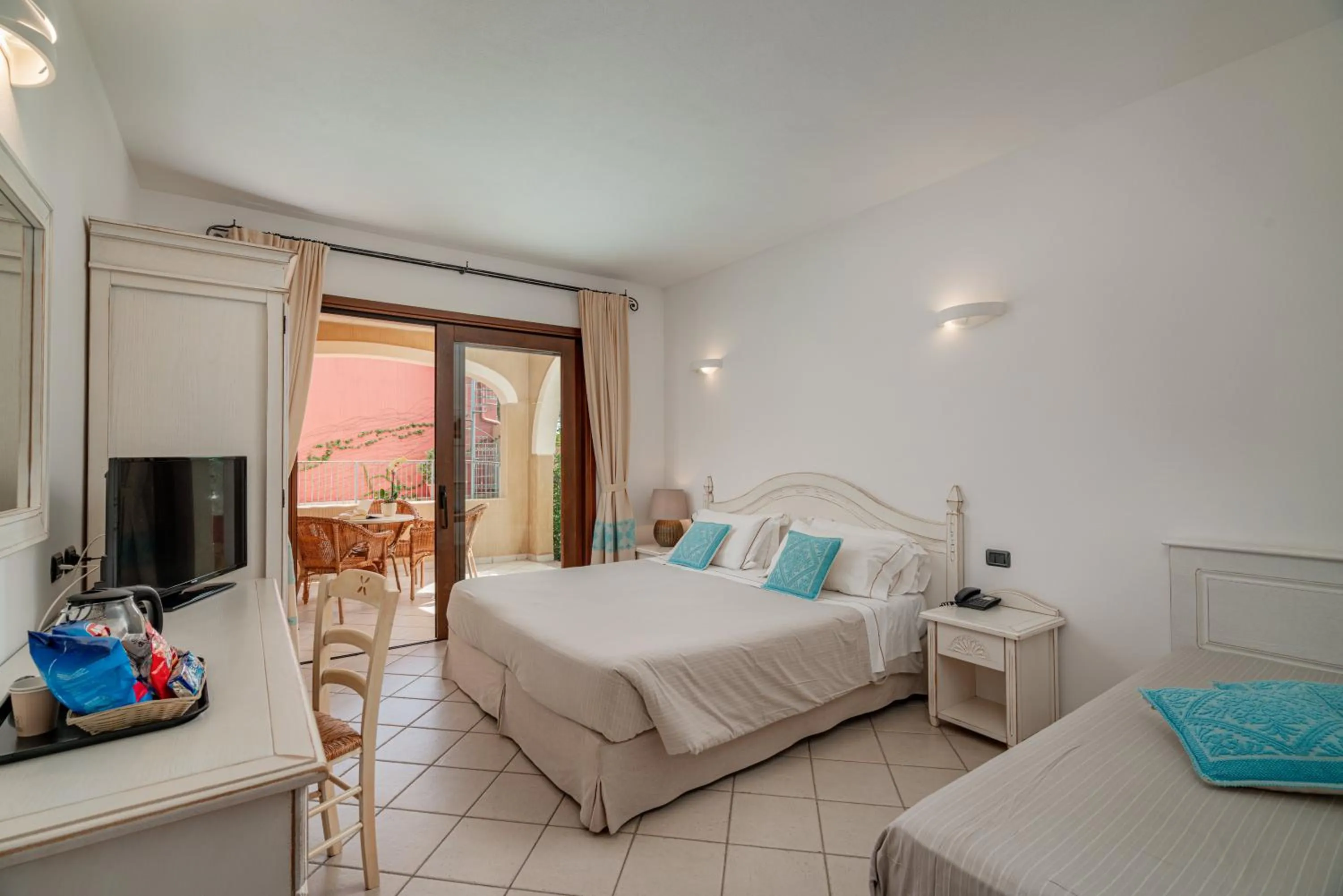 Bed in Hotel Mariposas