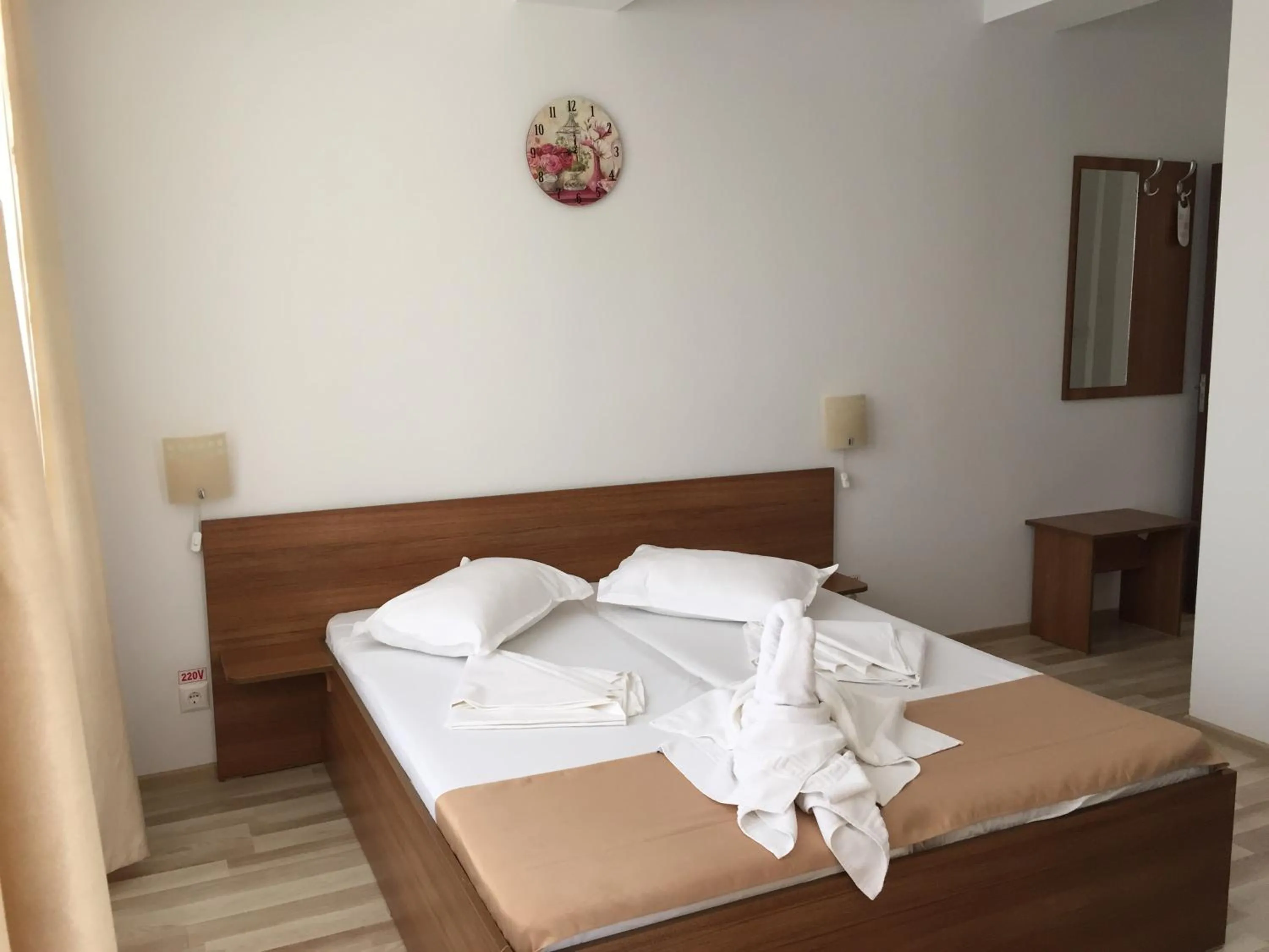 Bed in Hotel Mihaela