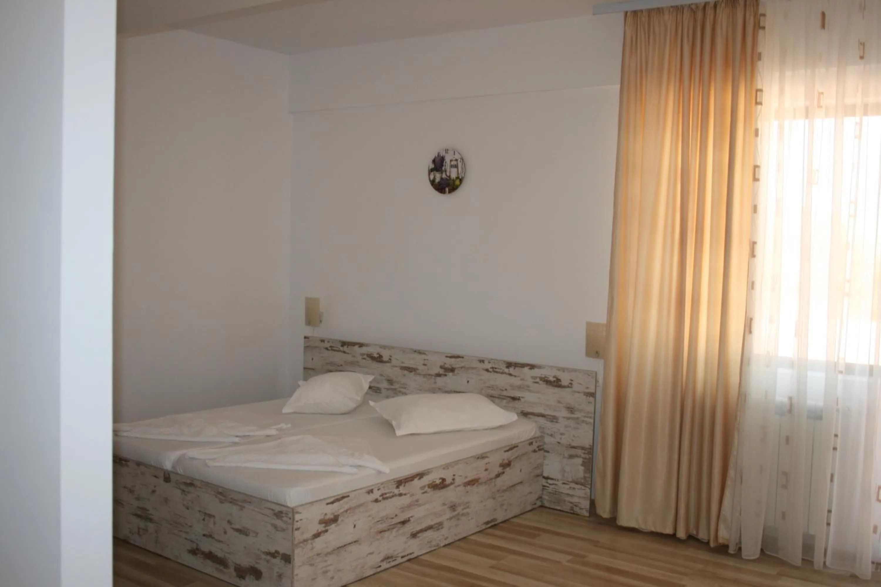 Bed in Hotel Mihaela