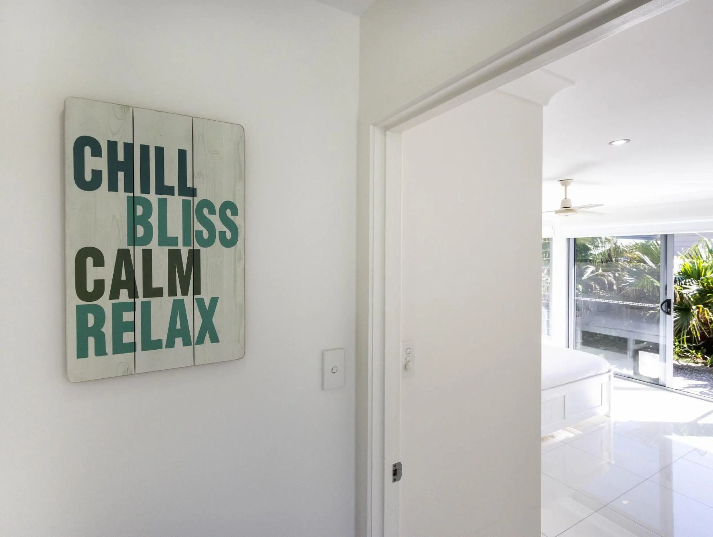 Decorative detail in Coastal Charm on Casuarina Way