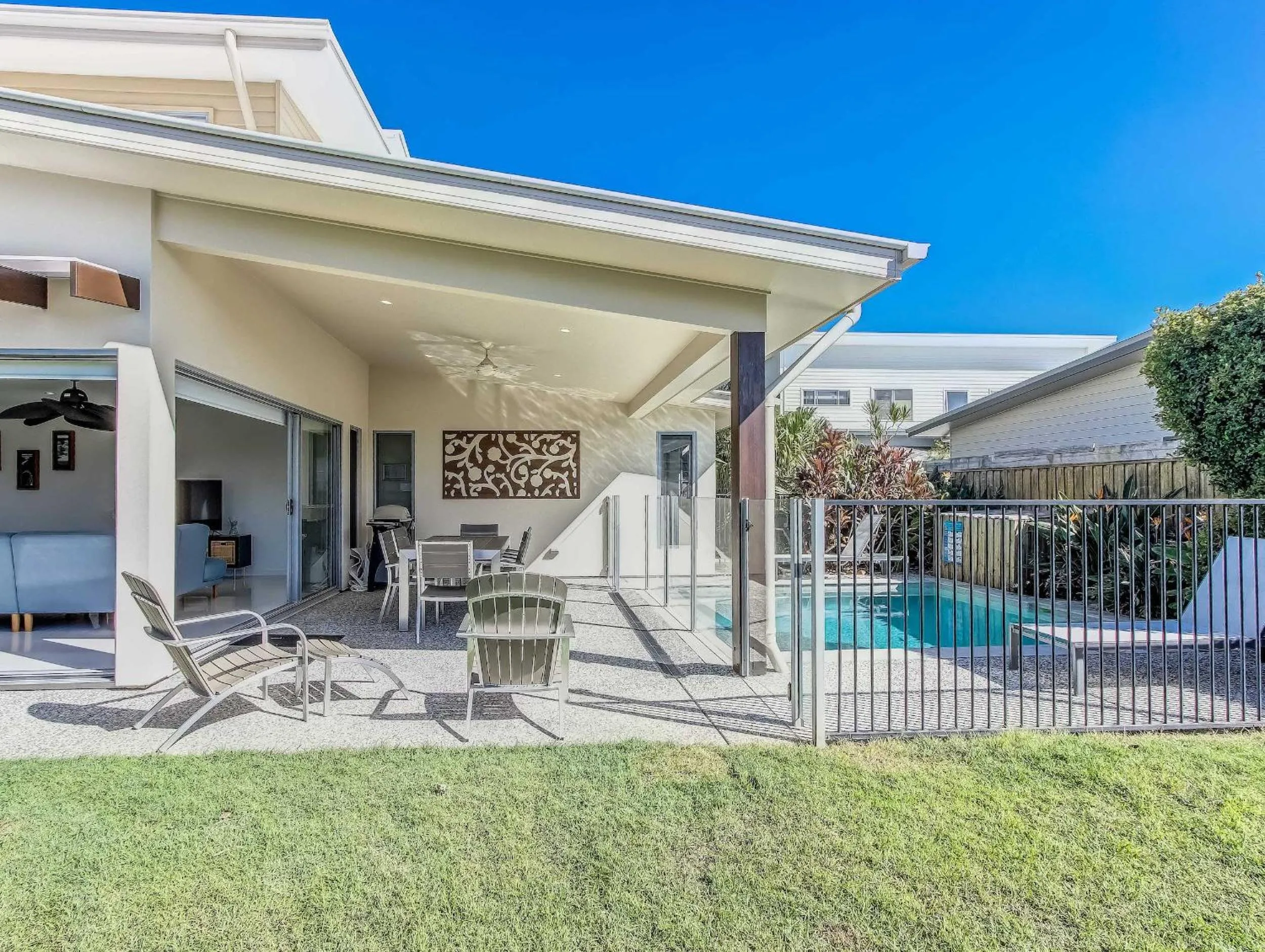 Property building in Coastal Charm on Casuarina Way