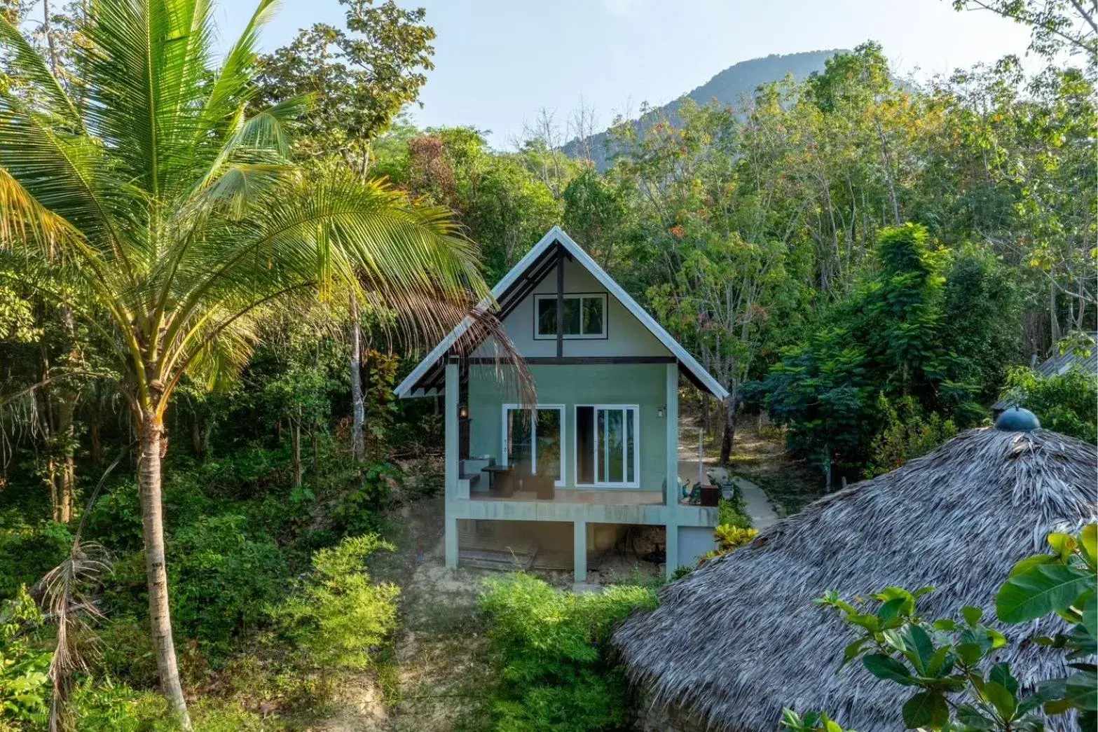 Property building in Koh Pu Sea View Beach Resort Property building in Koh Pu Sea View Beach Resort