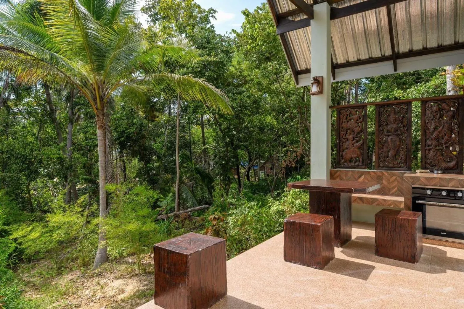 Balcony/Terrace in Koh Pu Sea View Beach Resort