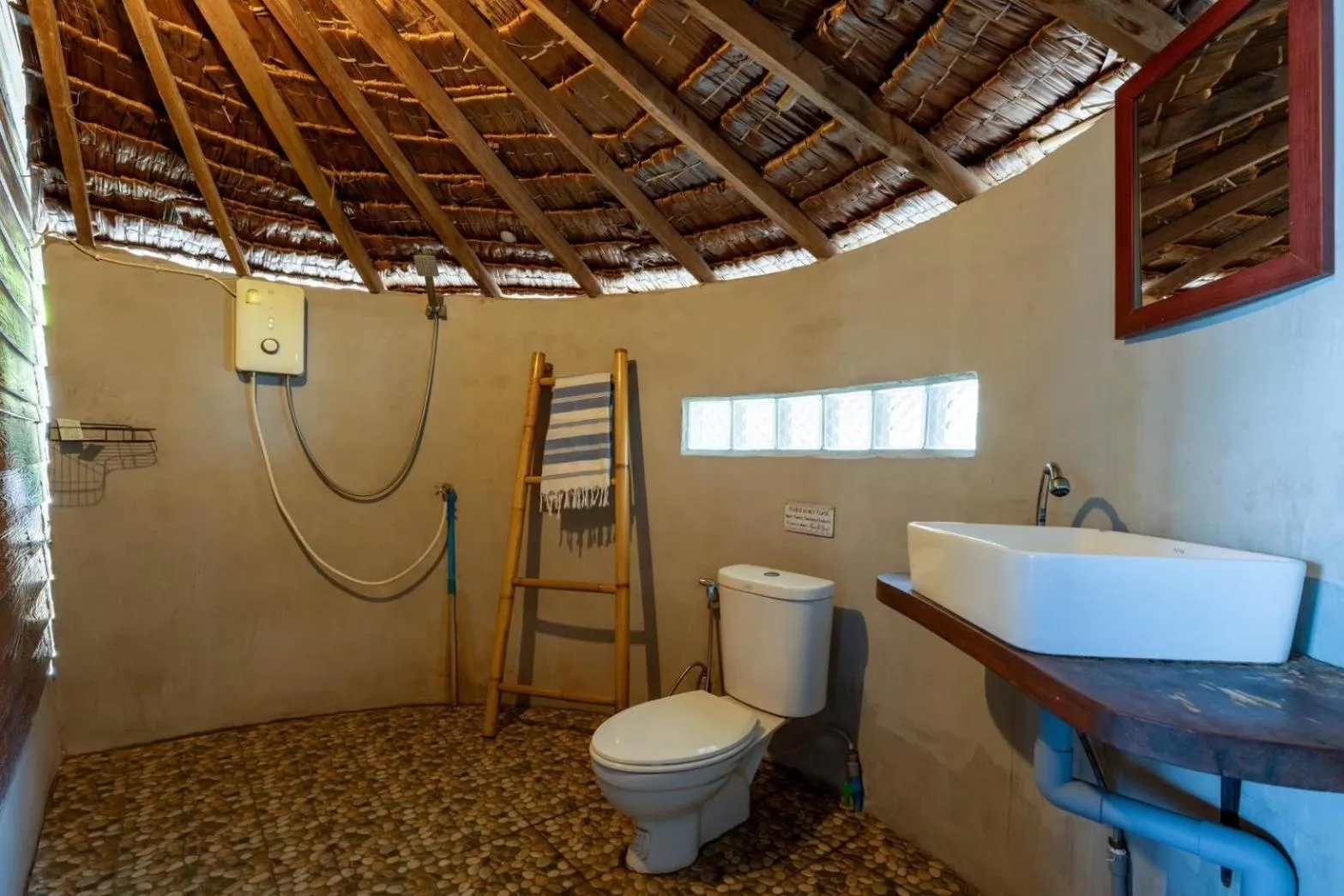 Bathroom in Koh Pu Sea View Beach Resort
