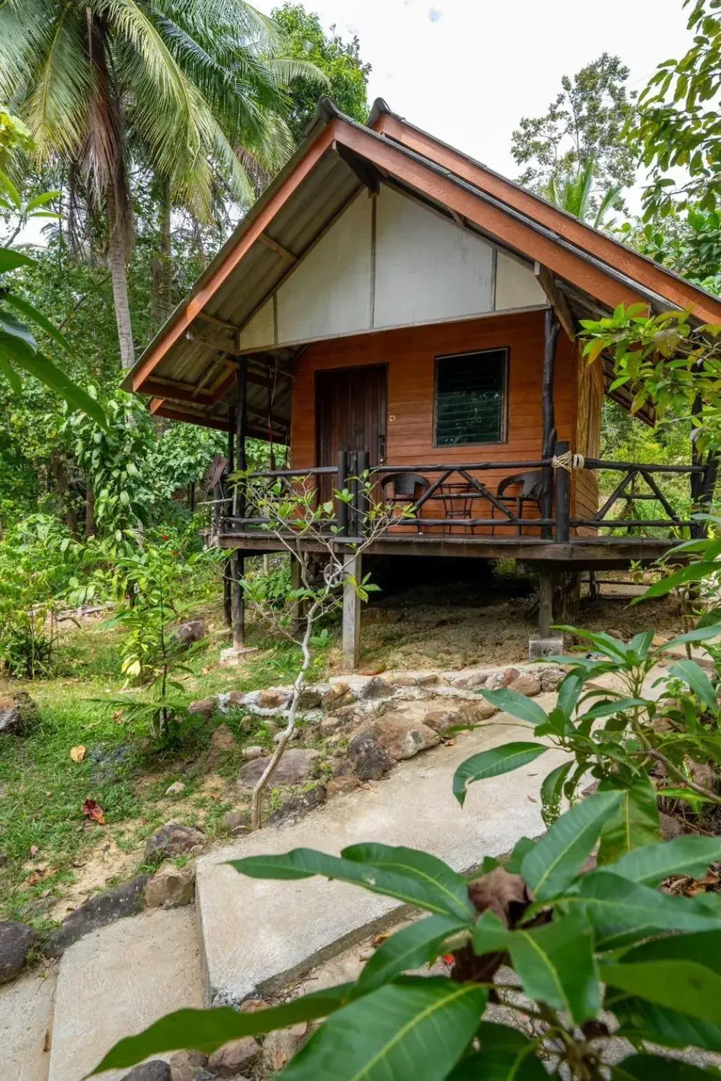 Property building in Koh Pu Sea View Beach Resort Property building in Koh Pu Sea View Beach Resort