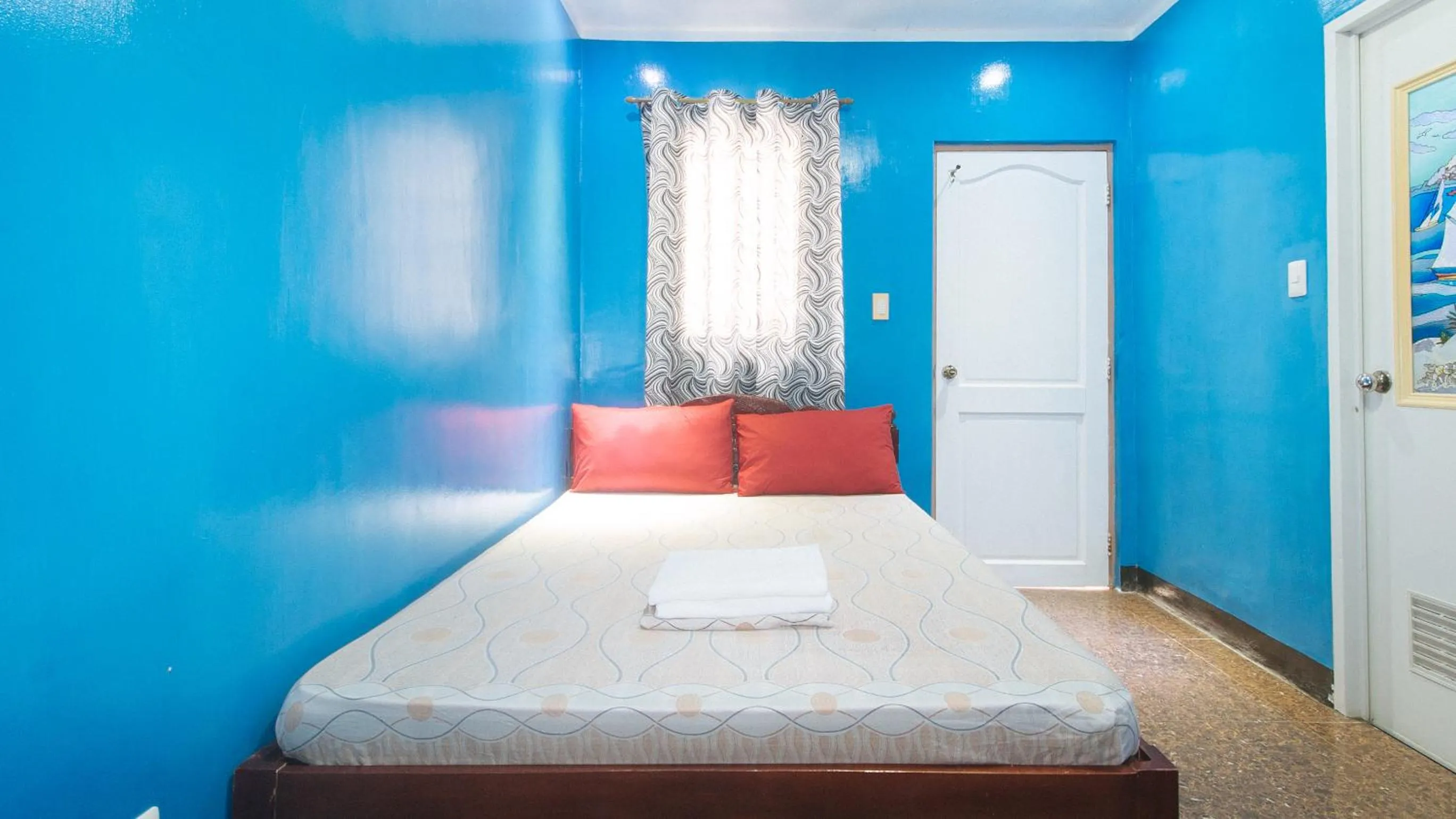 Bed in Zids Island Emprise Beach House