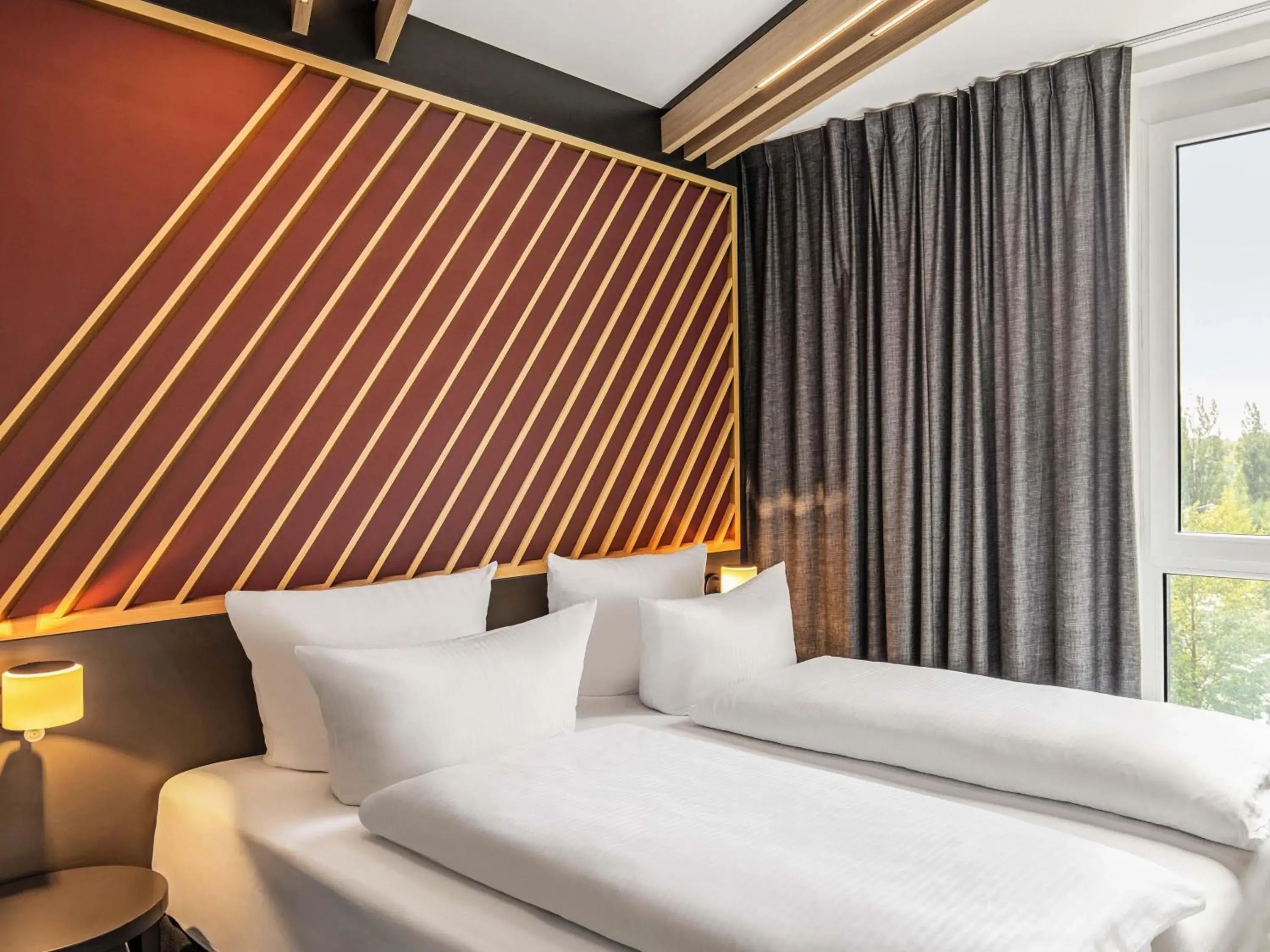 Superior Double Room in B&B Hotel Lübeck-Hbf Superior Double Room in B&B Hotel Lübeck-Hbf