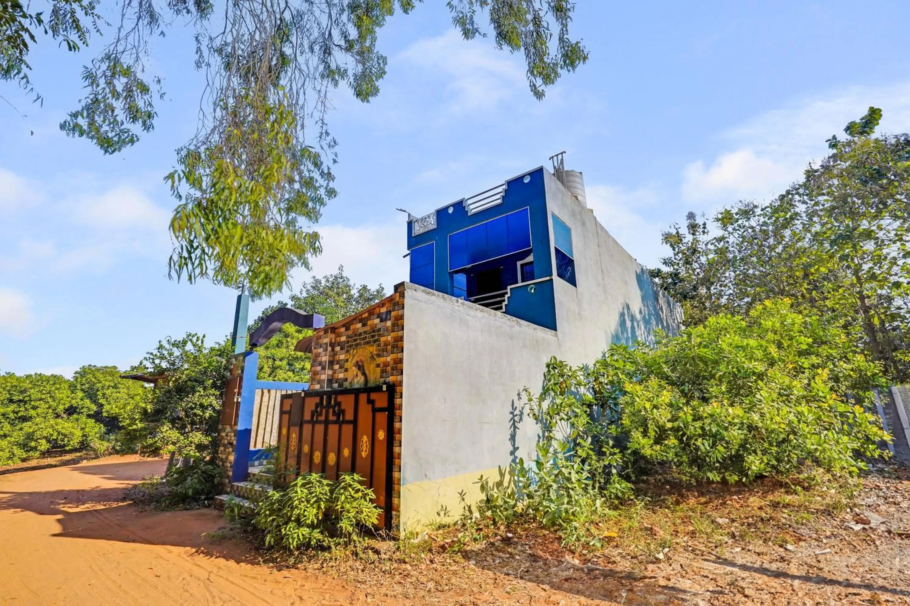 Facade/entrance in Hotel O Raghul Residency