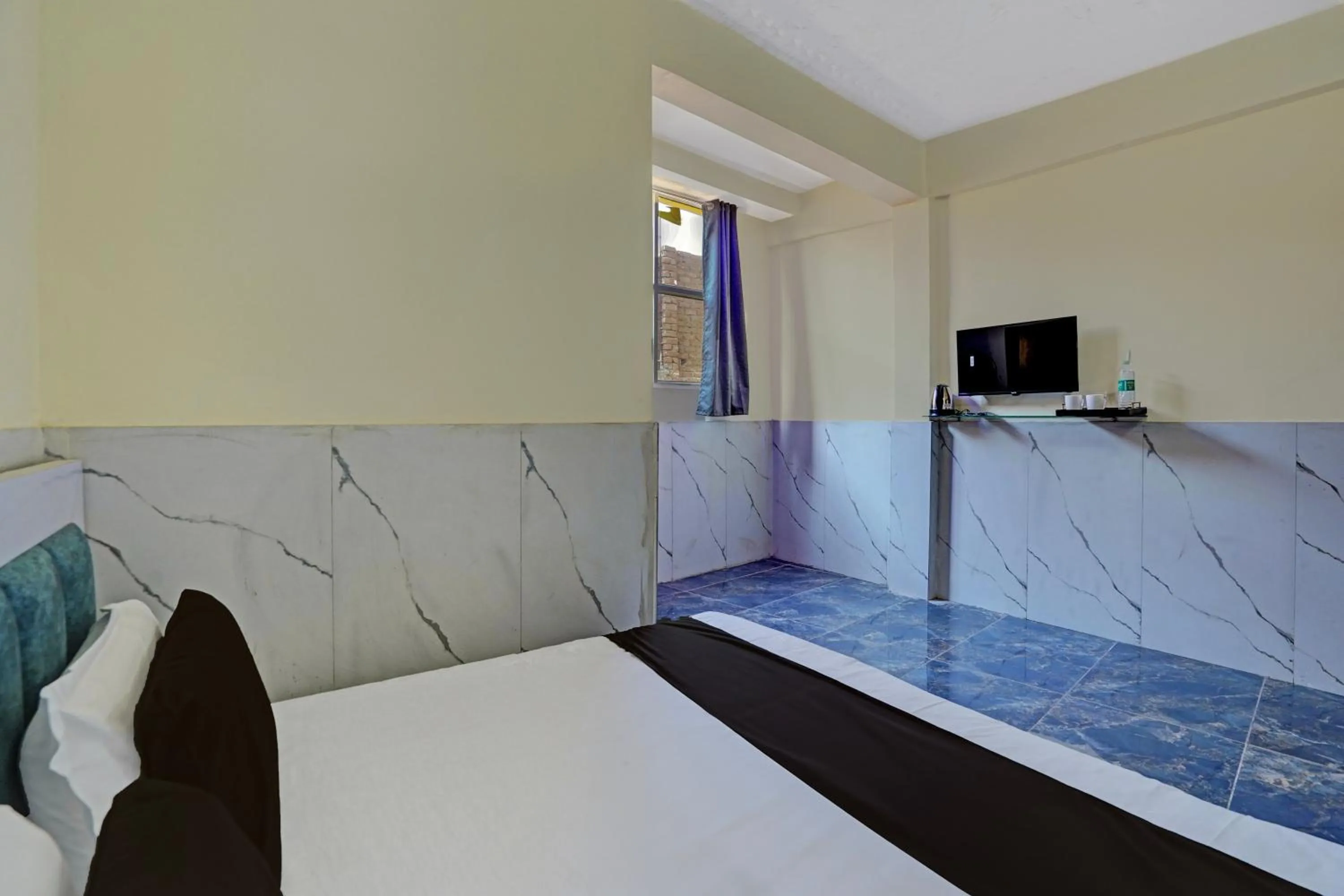 Bedroom, Bed in Hotel O ABHINAV HOTEL