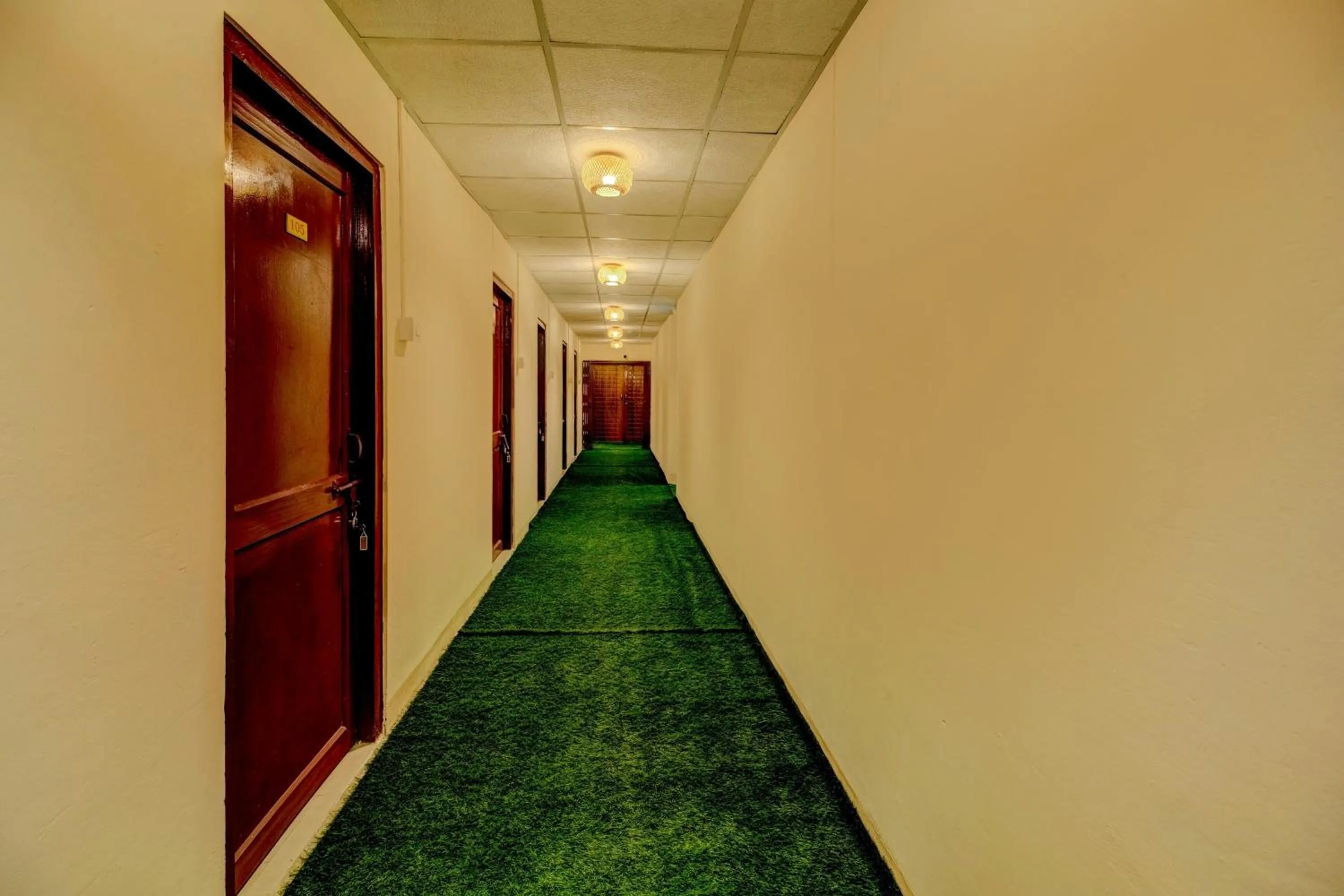 Lobby or reception in SPOT ON Rainbow Lodge