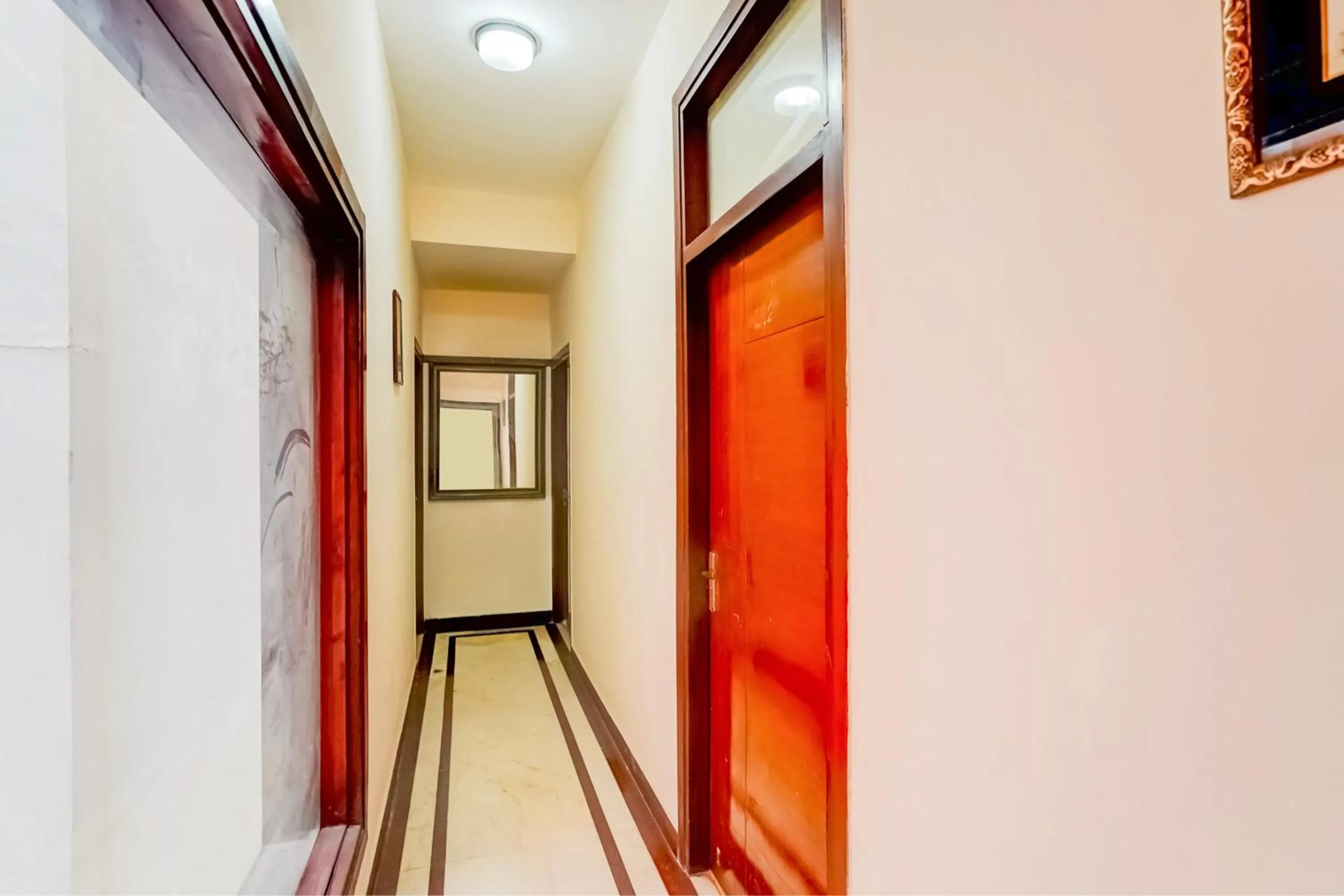 Hotel O Le Regent
