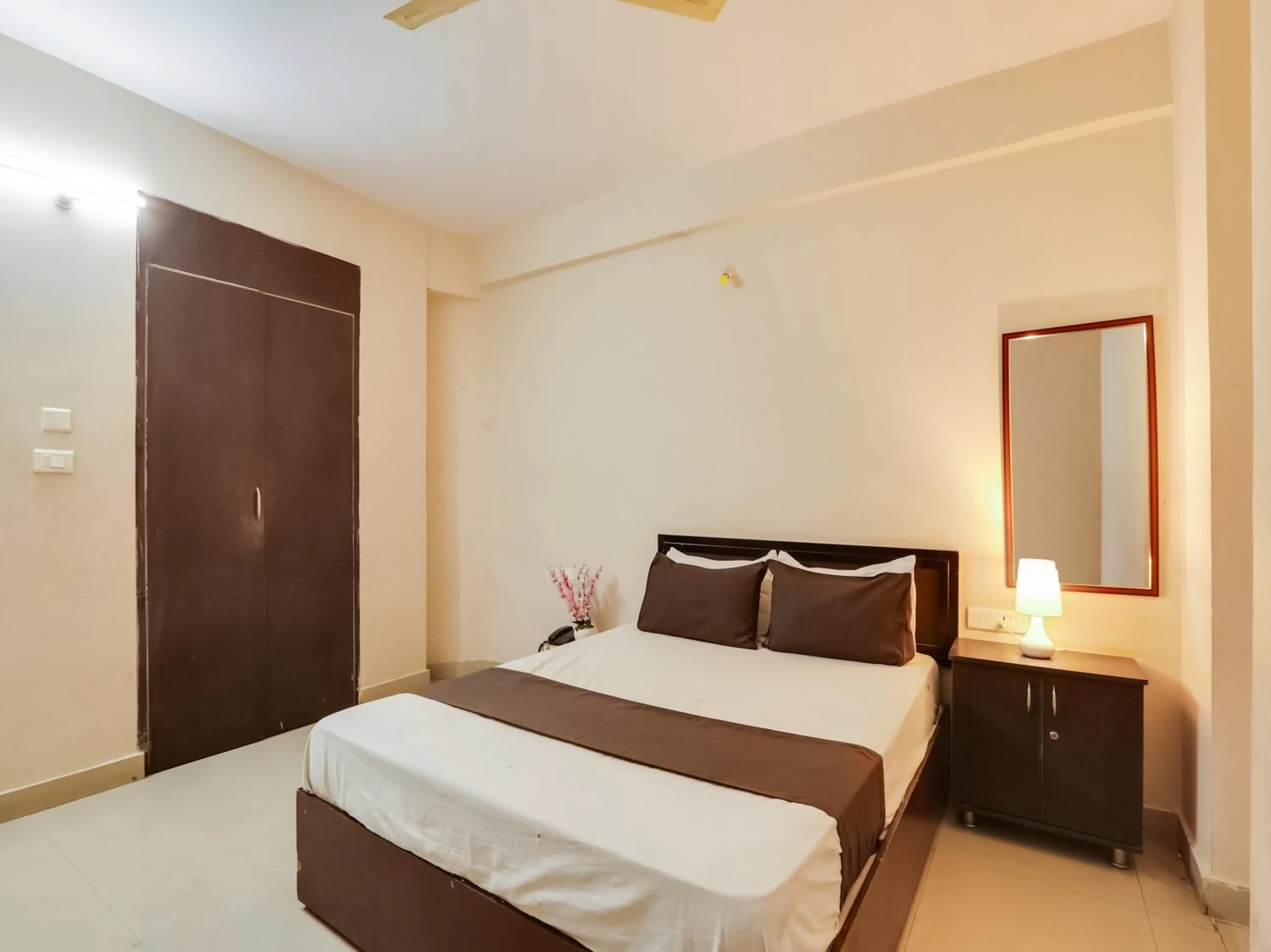 Bedroom in Hotel O Srinivasa Grand