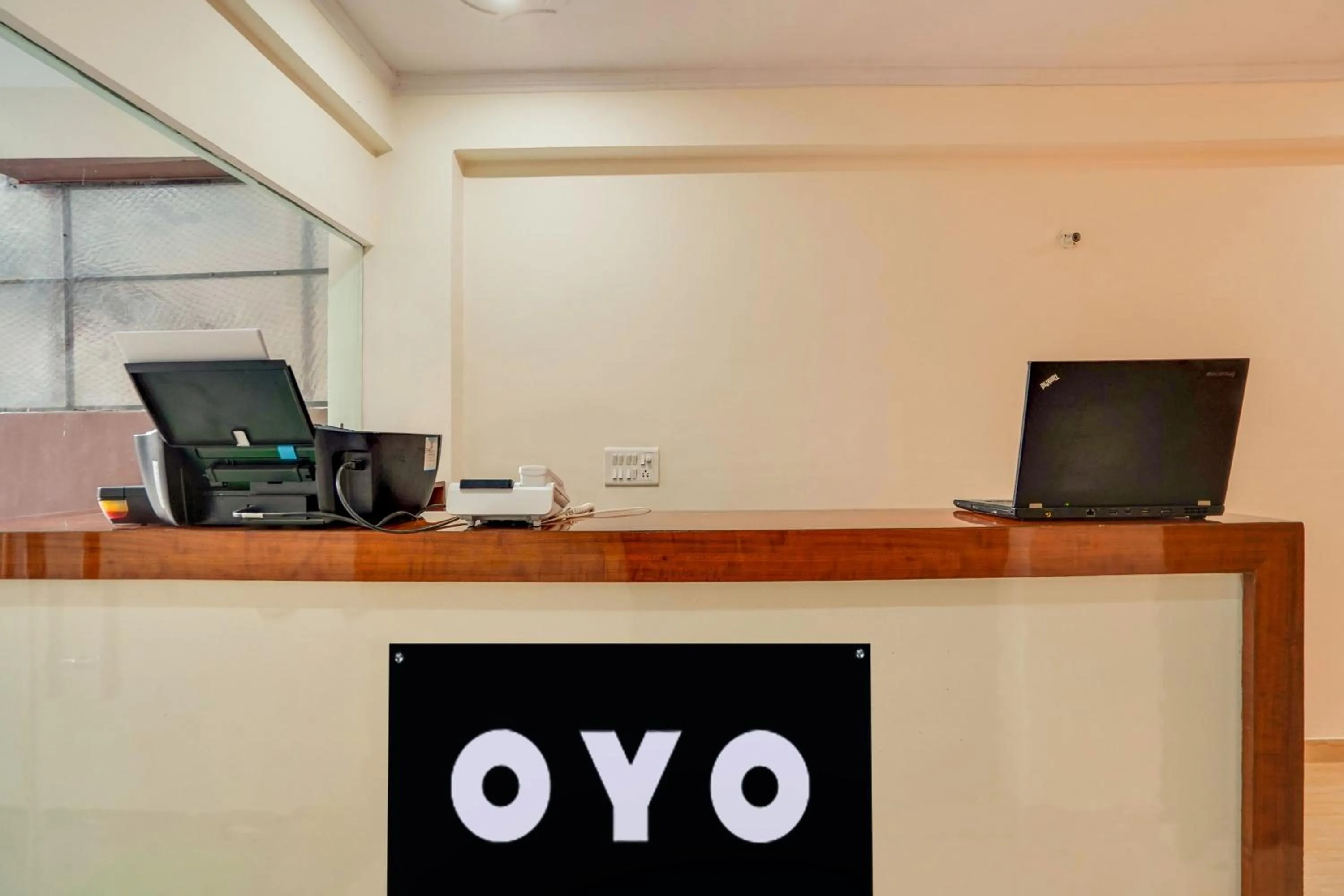 Lobby or reception in Collection O Hotel Villa Vista