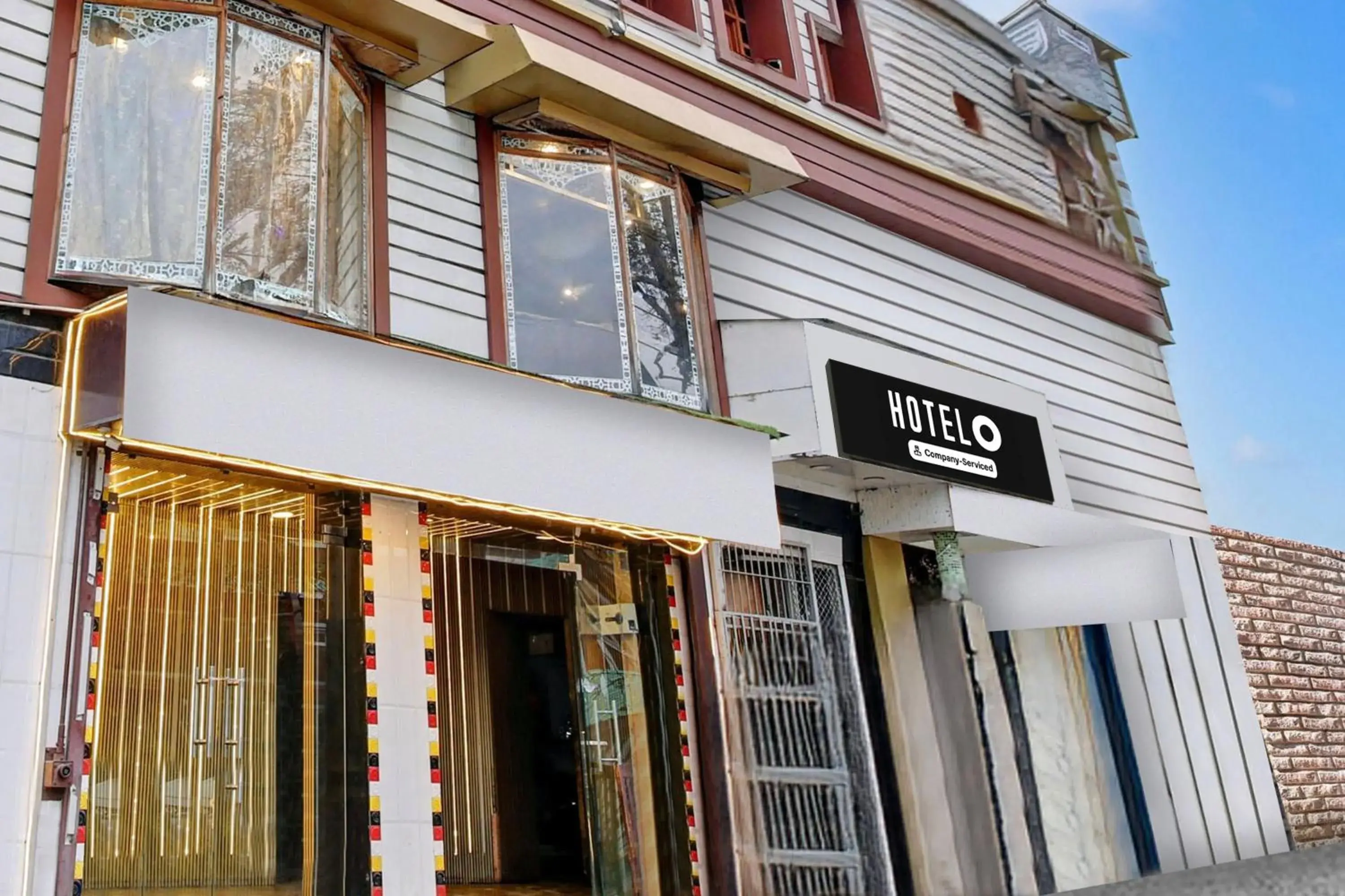 Facade/entrance in Hotel O Residency Road Srinagar Facade/entrance in Hotel O Residency Road Srinagar