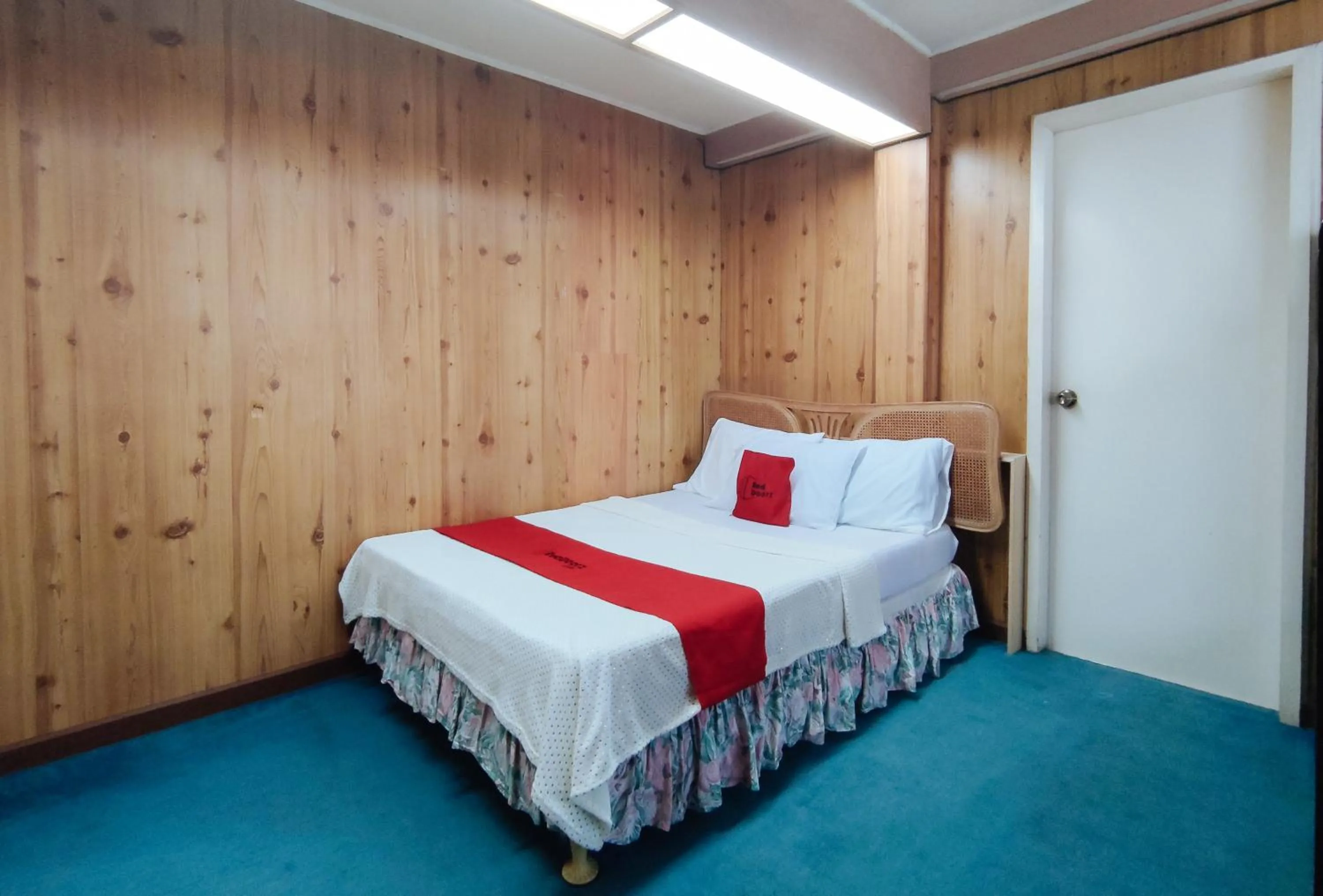 Bedroom, Bed in RedDoorz @ Monterrazas Village Homestay Baguio