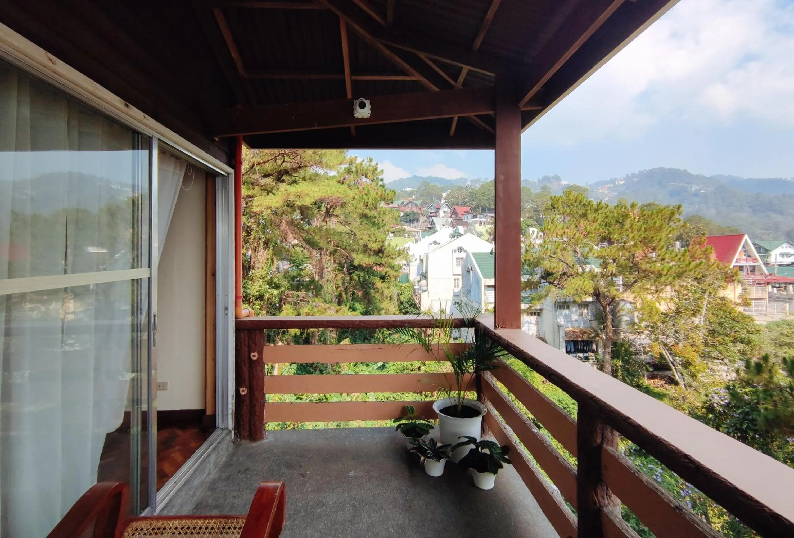 Property building in RedDoorz @ Monterrazas Village Homestay Baguio