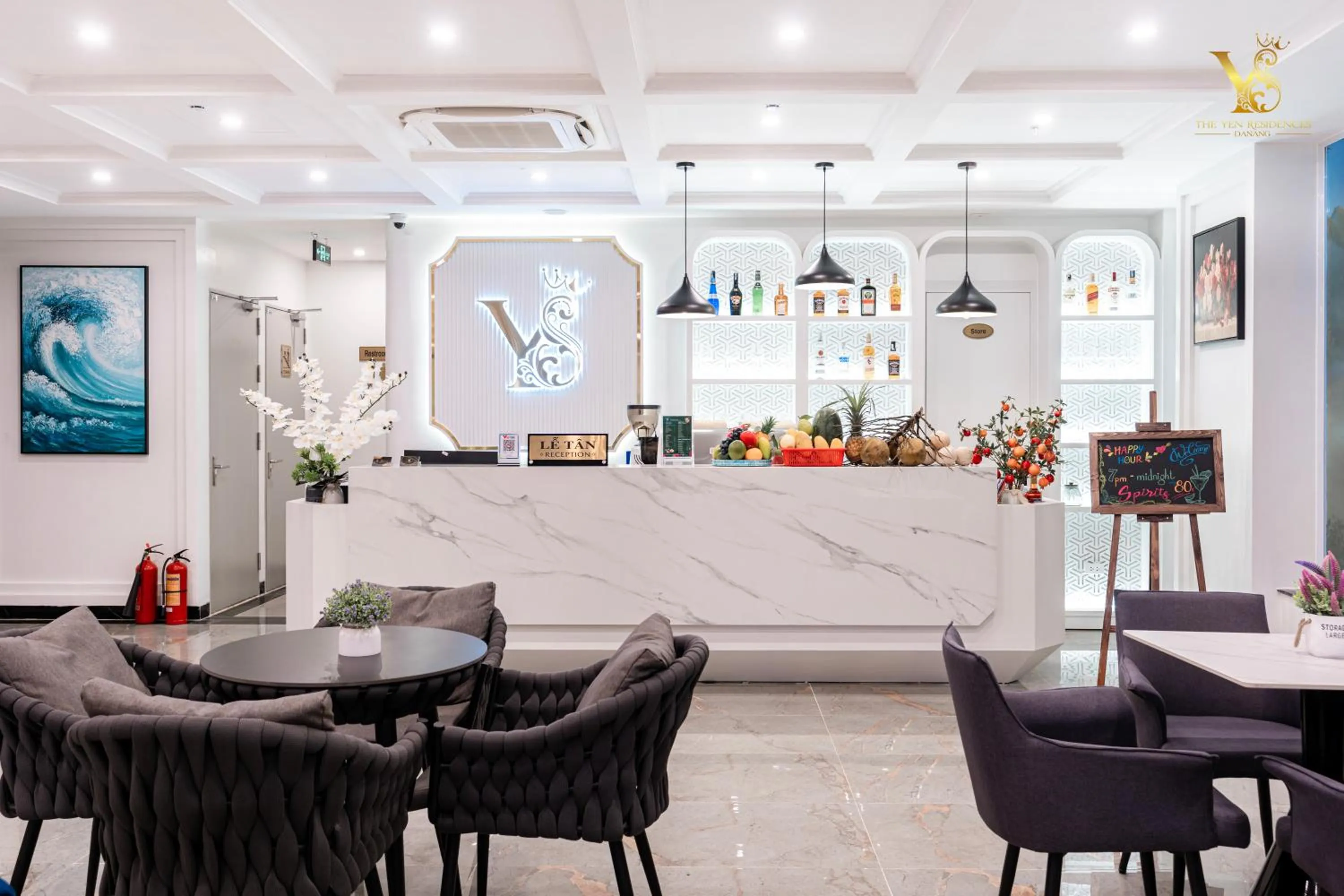 Restaurant/places to eat in The Yen Residences Danang