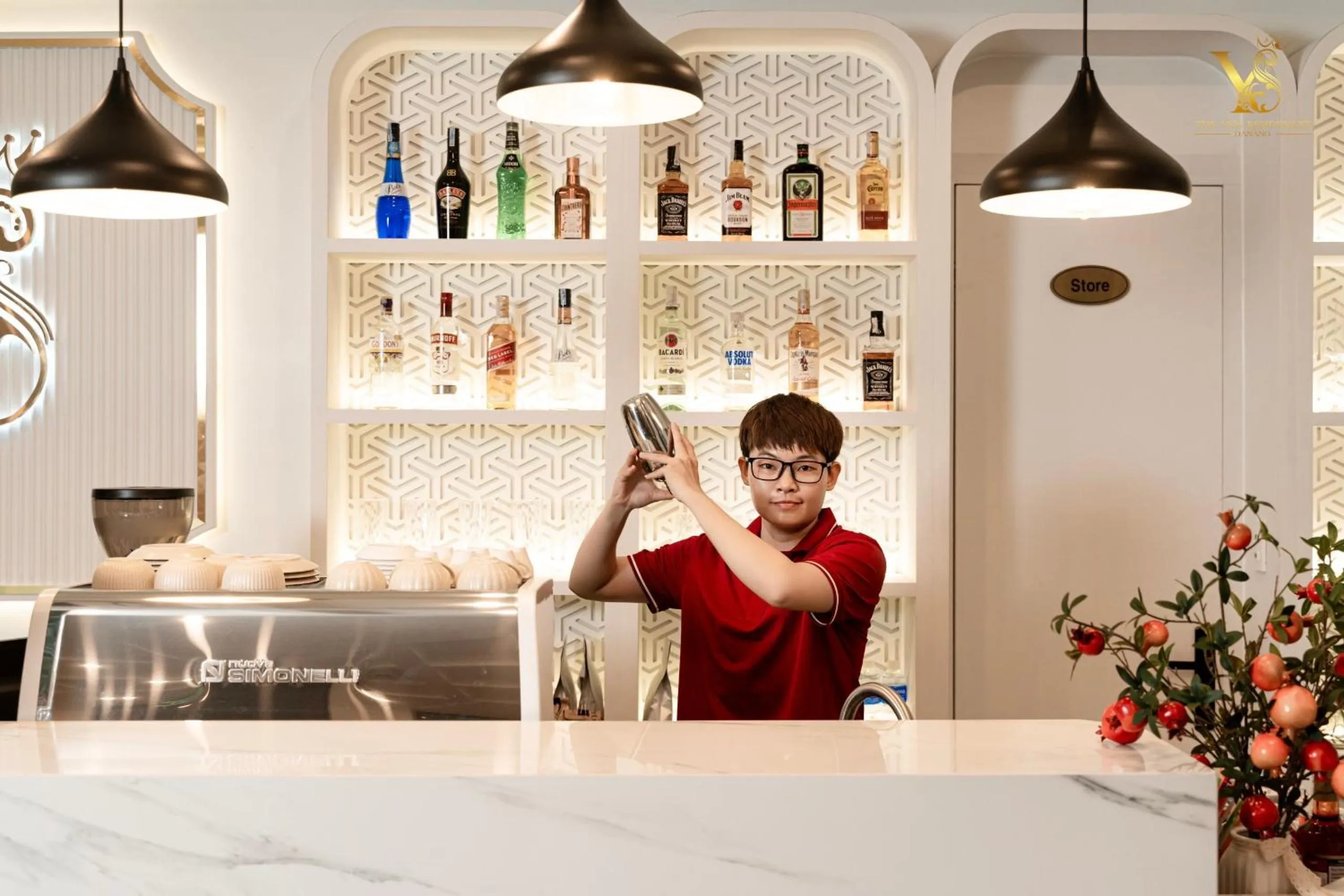 Restaurant/places to eat in The Yen Residences Danang