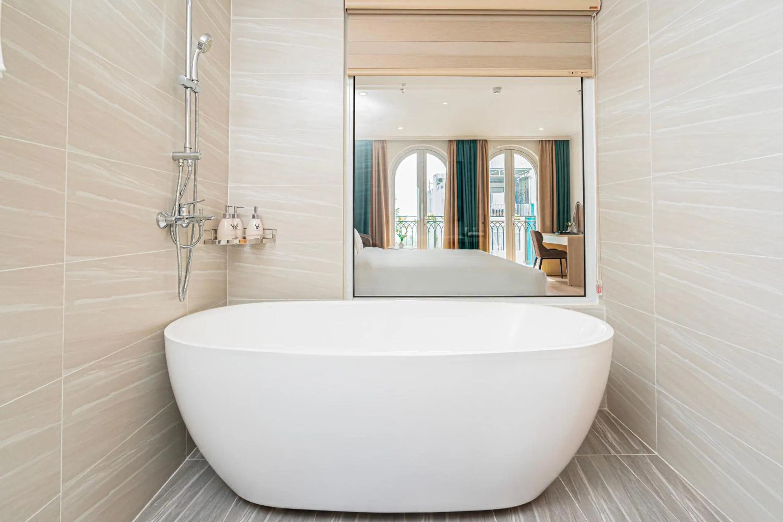 Bath in The Yen Residences Danang