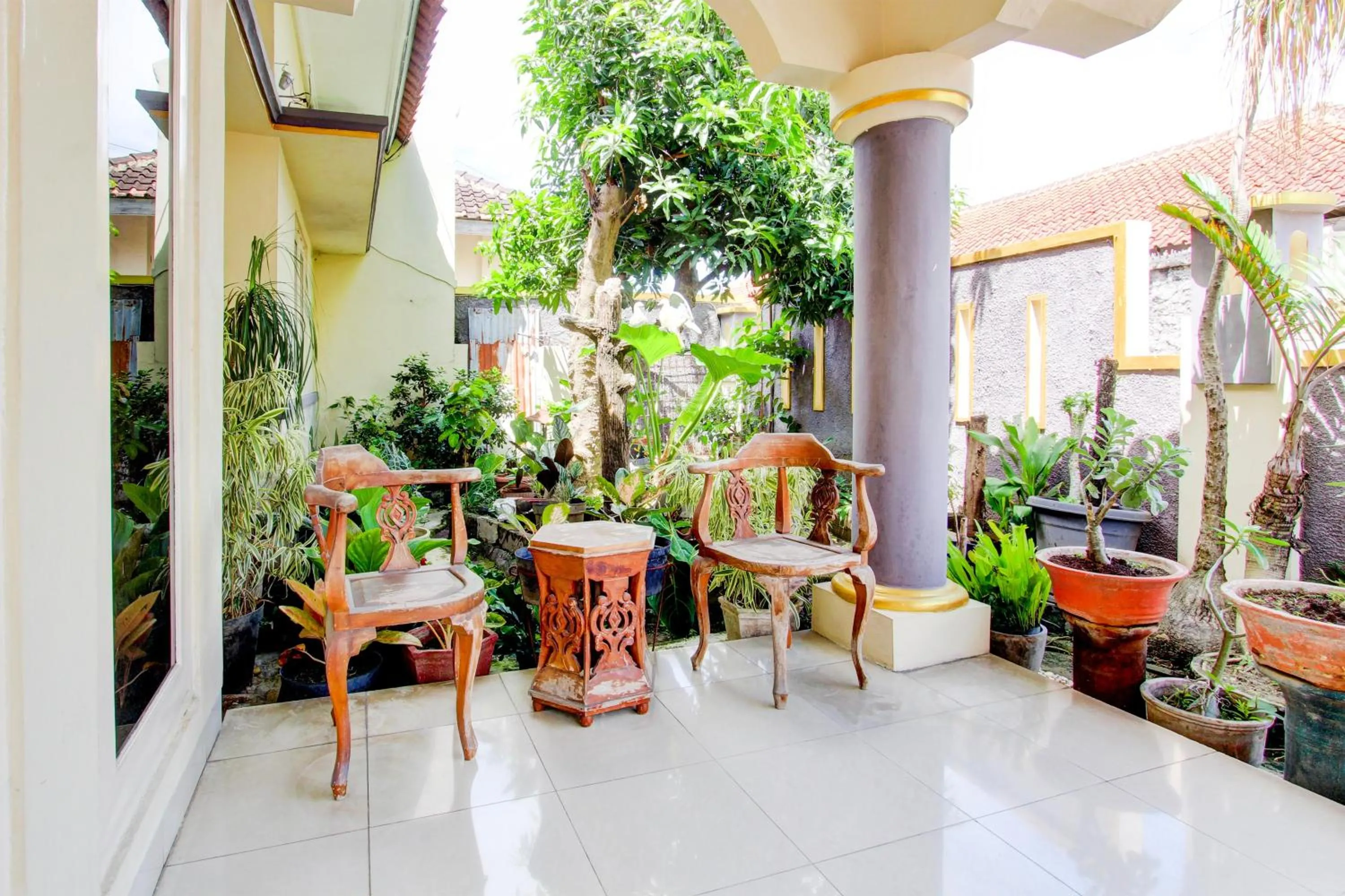 Lobby or reception in Hotel O Kenzie Bunkbed Syariah