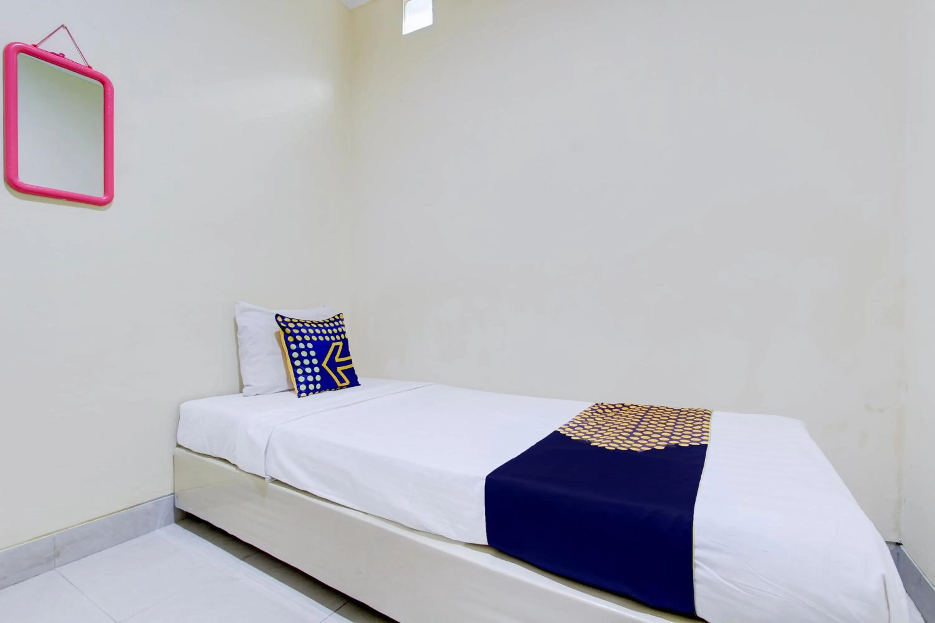 Bedroom in Hotel O Kenzie Bunkbed Syariah