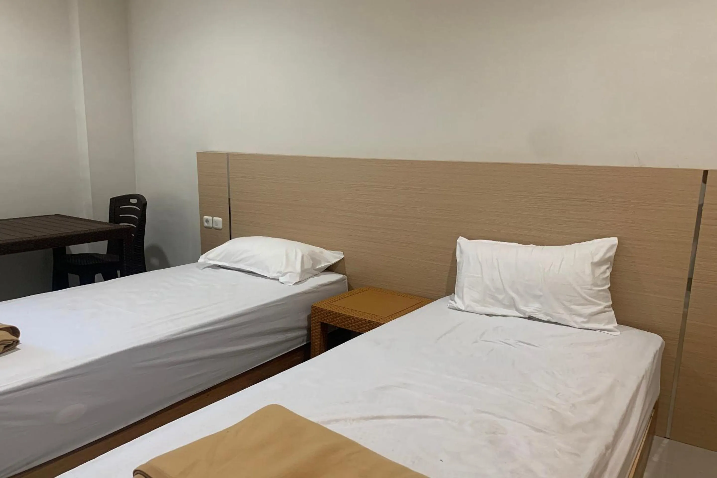 Bedroom, Bed in Hotel O Amas Syariah