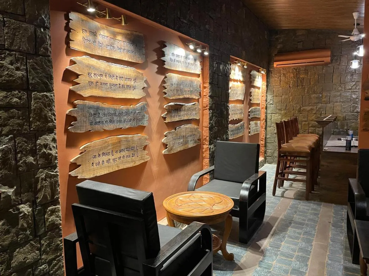 Lounge or bar in Tathastu Bandhavgarh