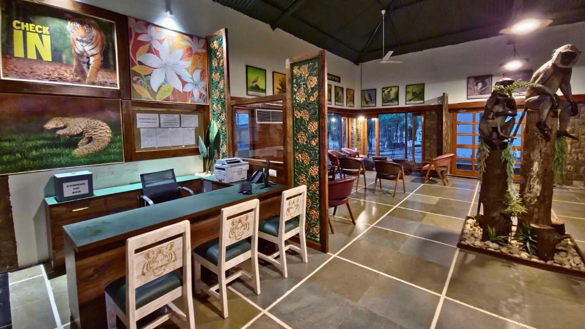 Lobby or reception in Tathastu Bandhavgarh