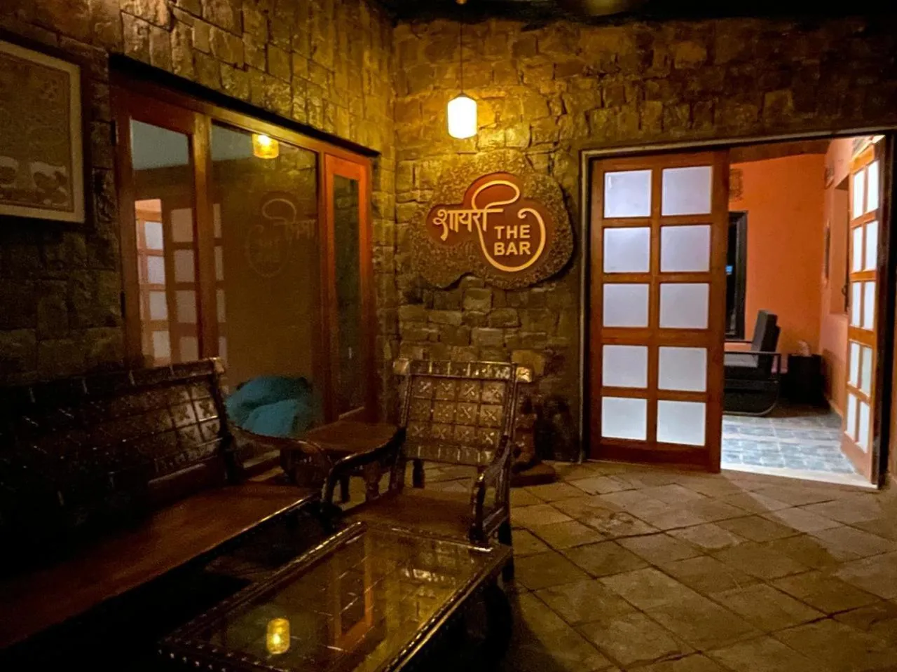 Lounge or bar in Tathastu Bandhavgarh