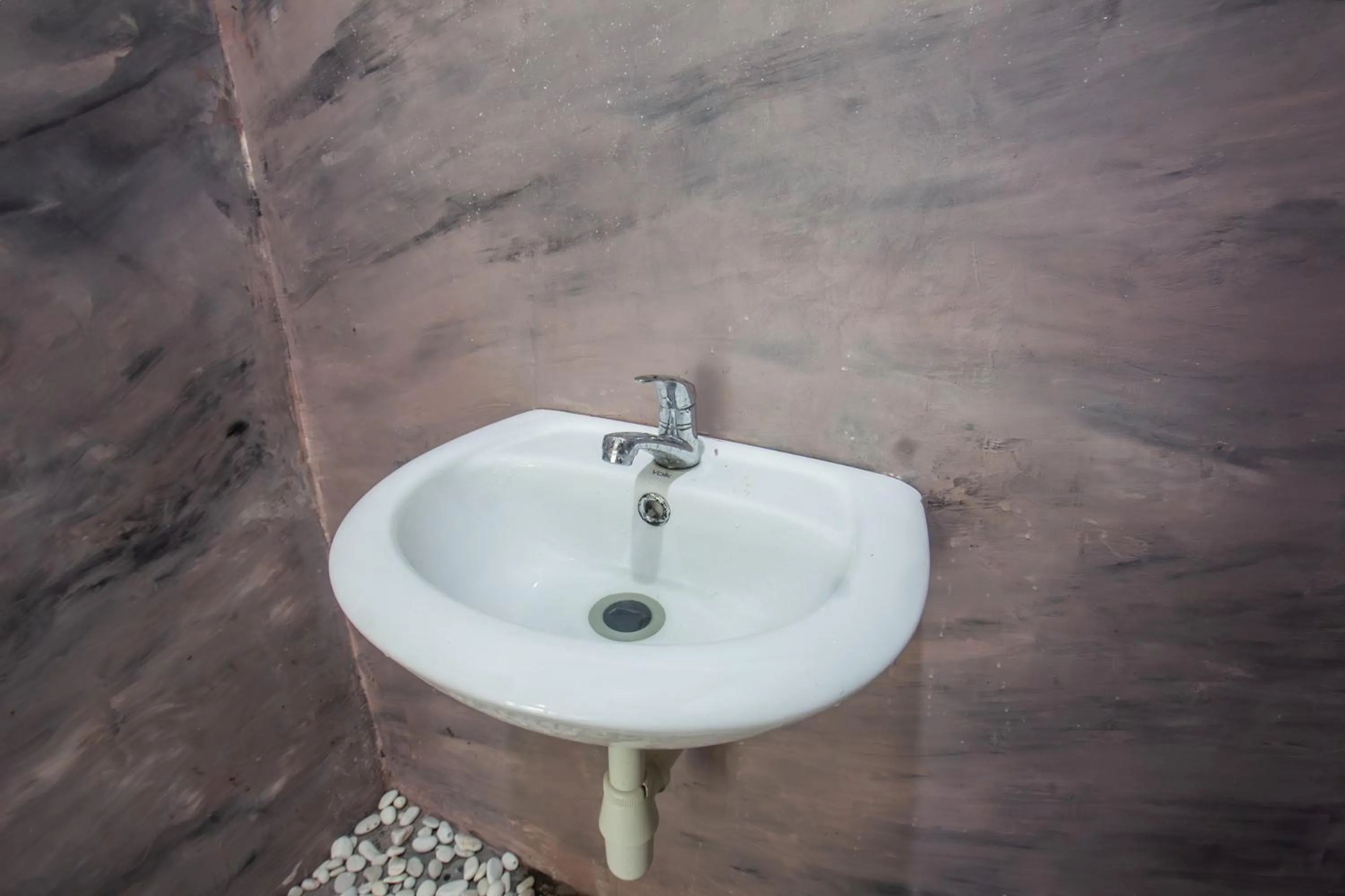 Bathroom in OYO 93737 Bale Oyan Homestay